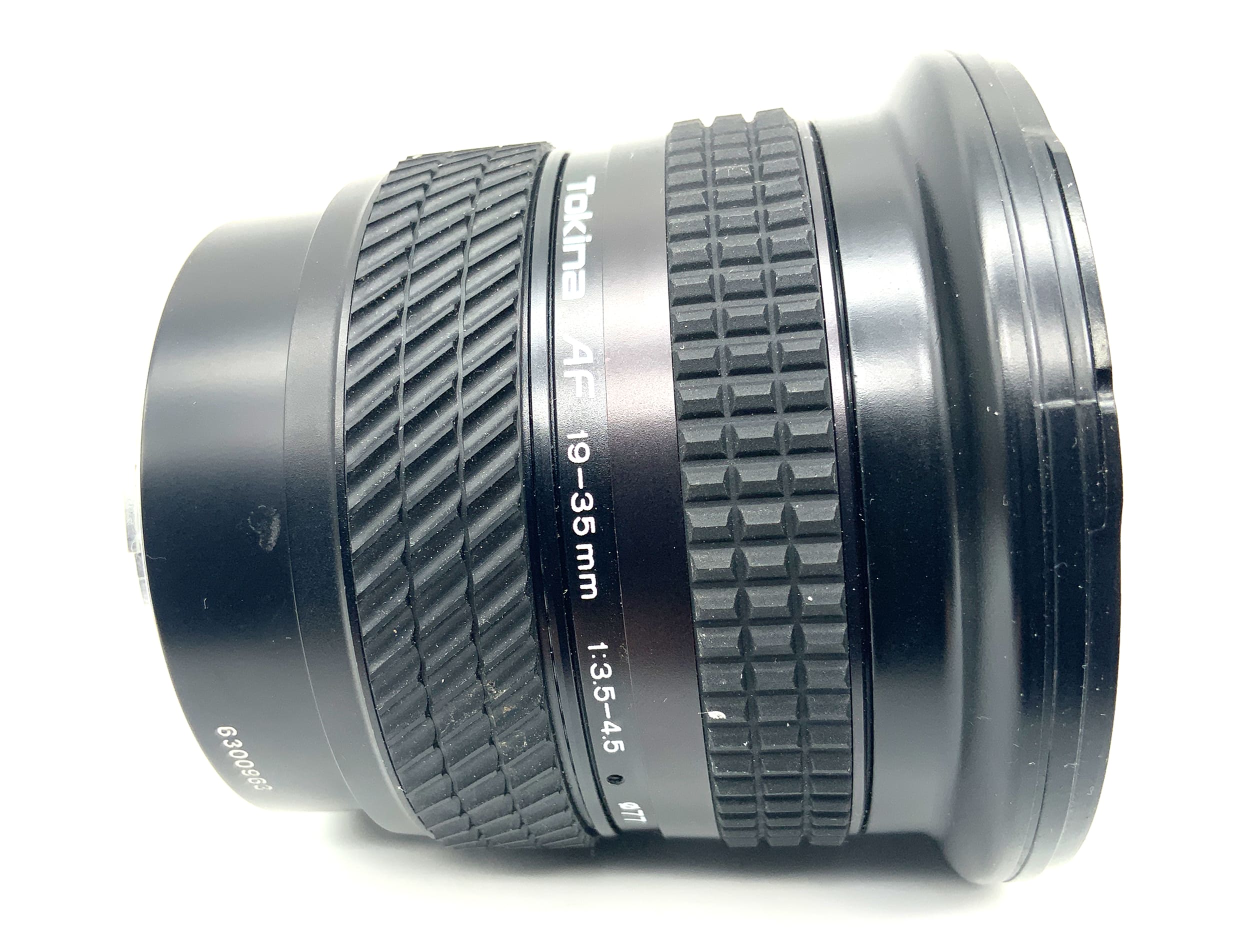 Tokina 19-35mm 1:3.5-4.5 lens AF zoom lens autofocus (Minolta AF/Sony A)