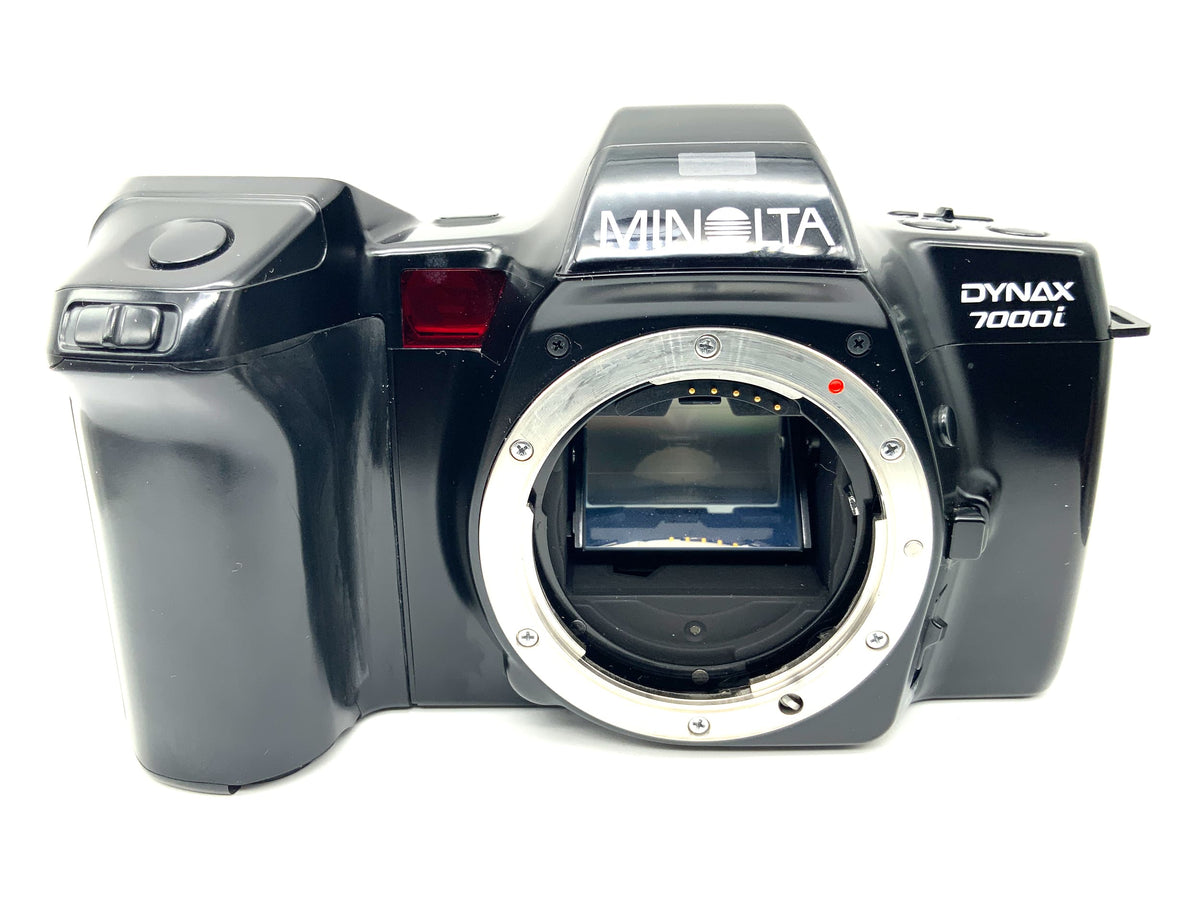 Minolta Dynax 7000i SLR 35mm SLR analog body (Minolta AF/Sony A)