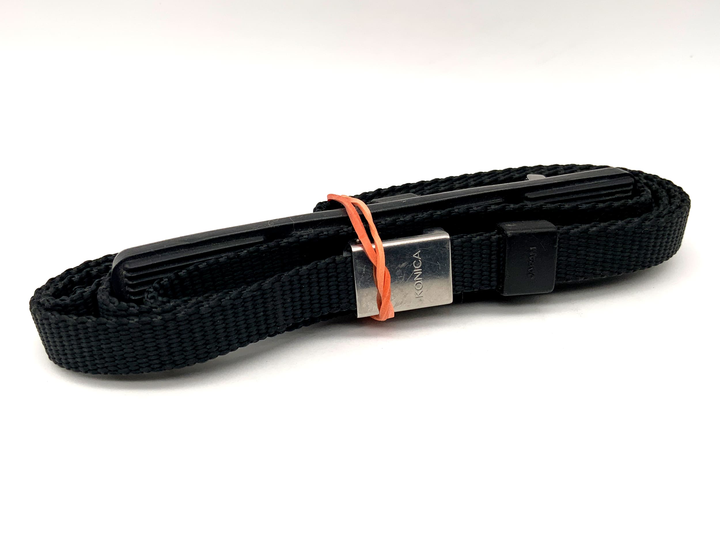 Konica camera strap, black, approx. 11mm