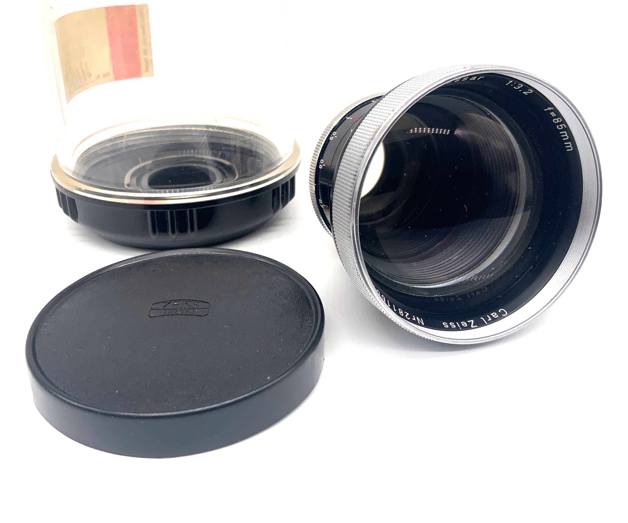Carl Zeiss Pro-Tessar 85mm 1:3.2 Objektiv in OVP mit Deckel Festbrennweite (DKL)