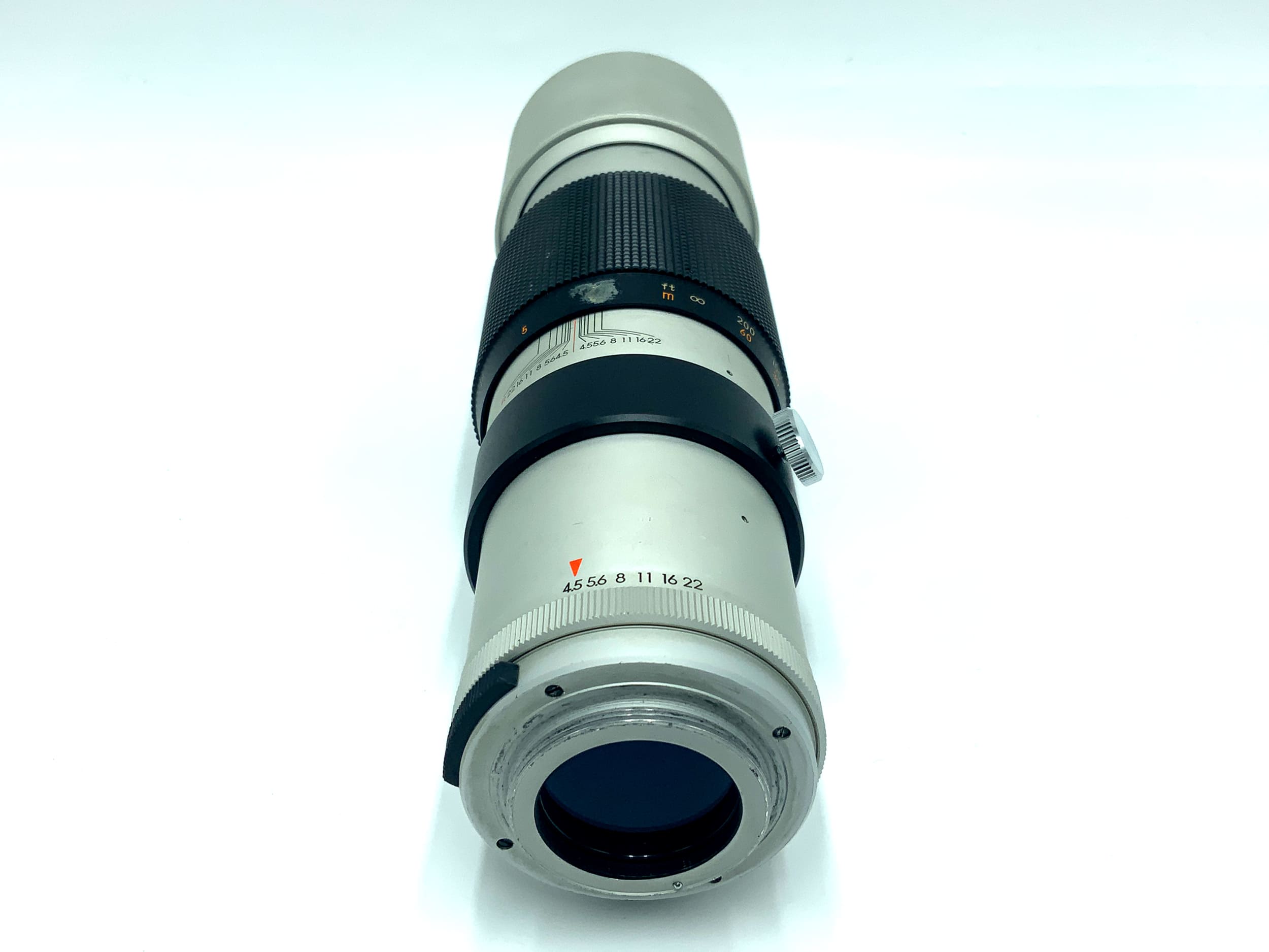 Universar Auto Tele 300m 1:4.5 Objektiv Festbrennweite (M42)