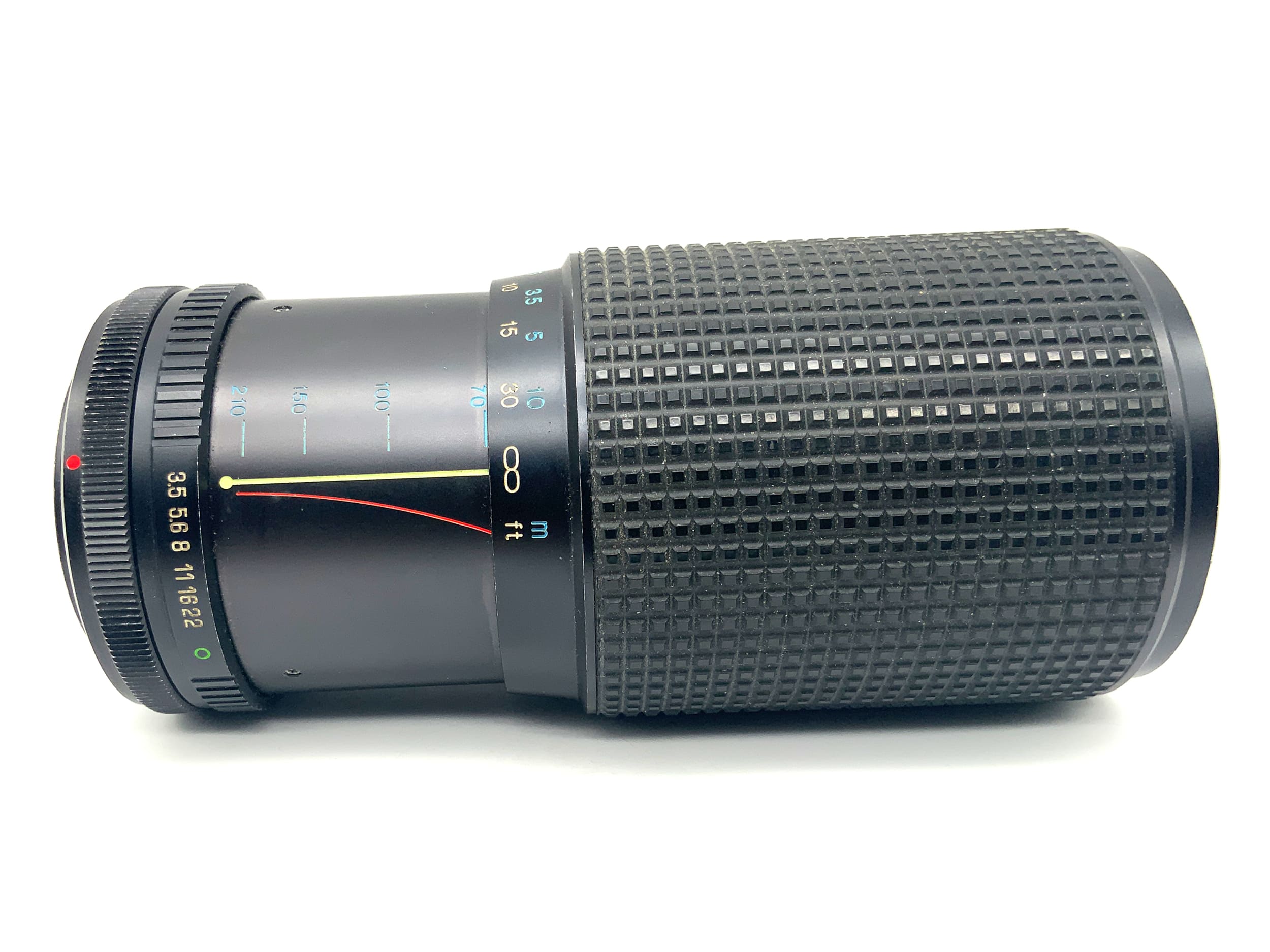 Tokina 70-210mm 1:3.5 lens RMC zoom lens (Canon FD)