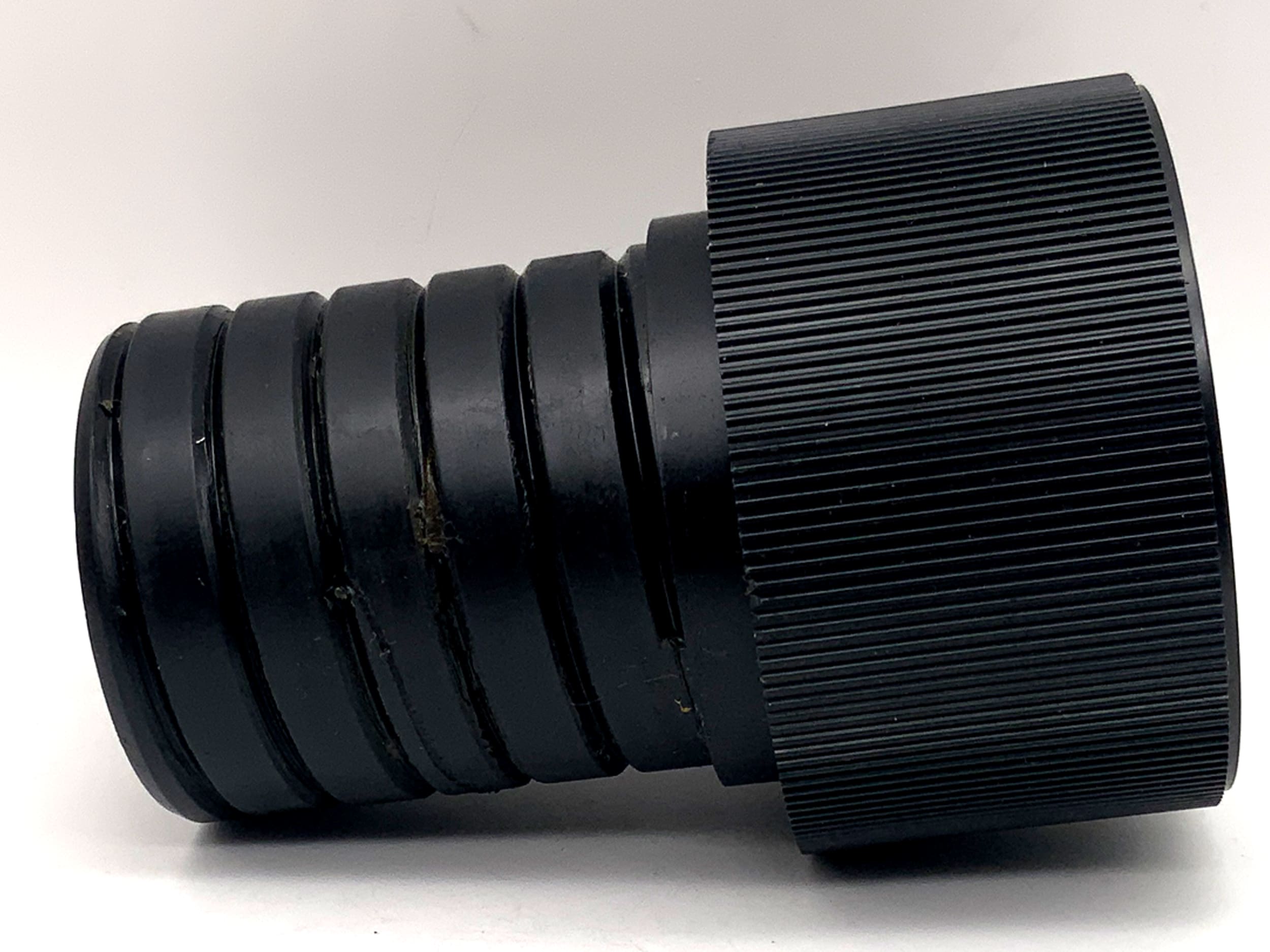 Revue 85mm 1:2.8 projector lens MC Color-Revuetar-S (helical thread)