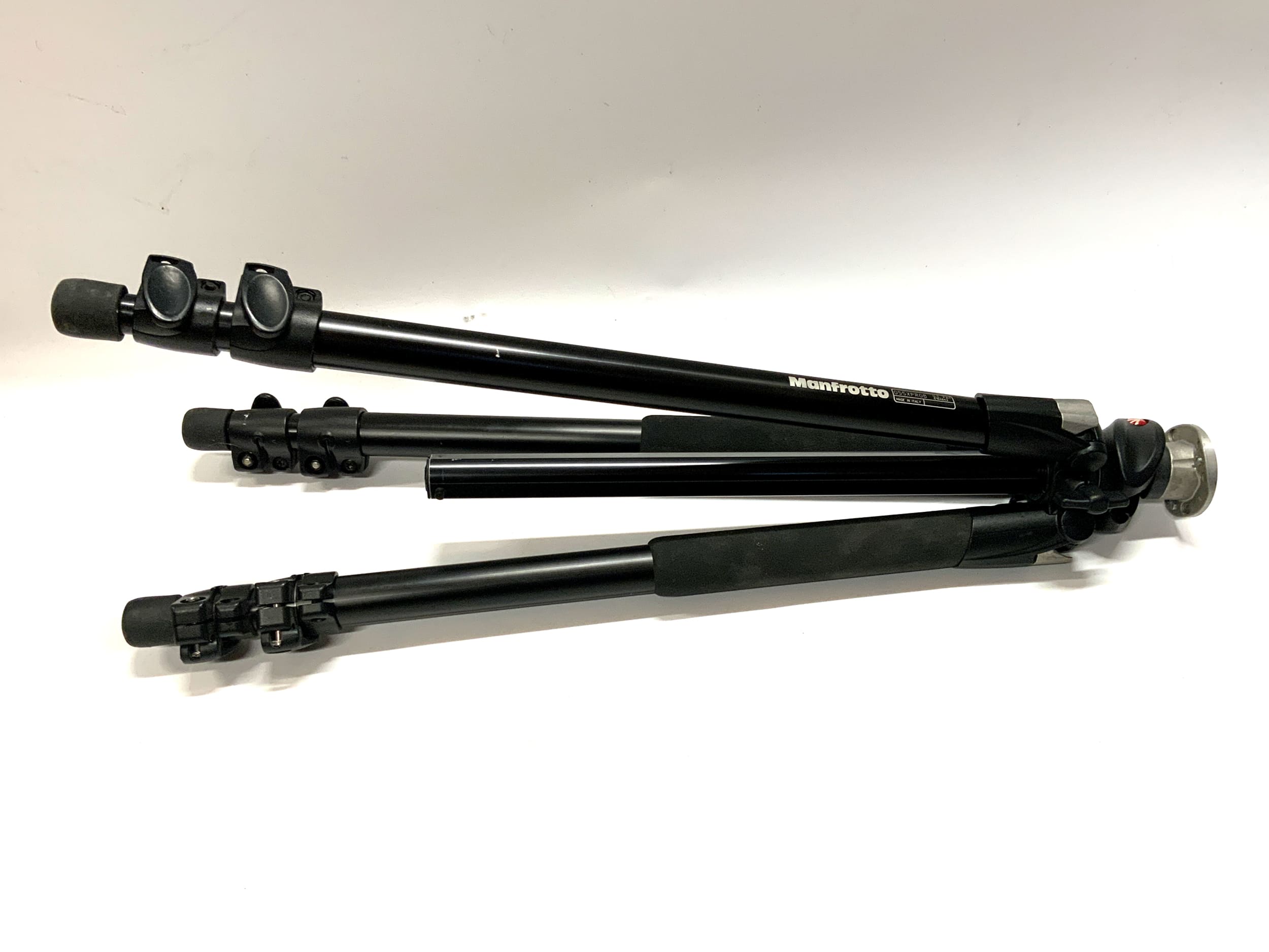 Manfrotto 055XPROB Tripod Pro Aluminum Tripod with Swiveling Center Column Photo Tripod