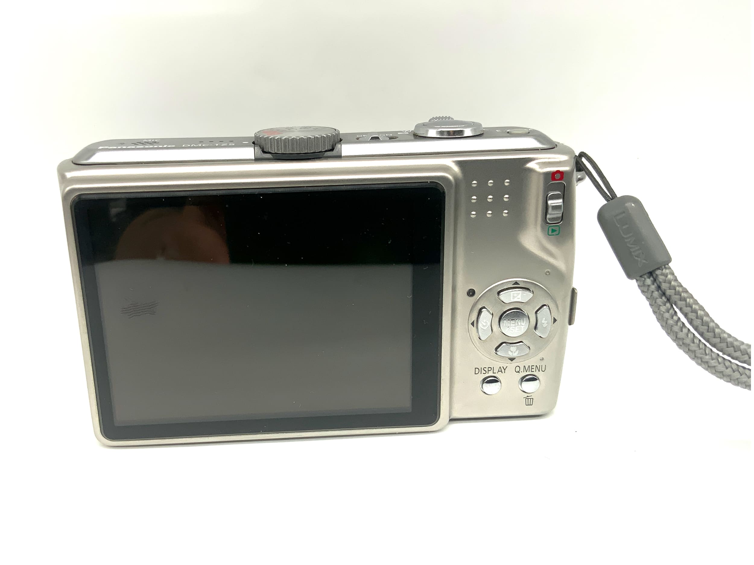 Panasonic Lumix DMC-TZ5 mit Leica DC Vario-Elmarit f/4.7-47mm Displayschaden