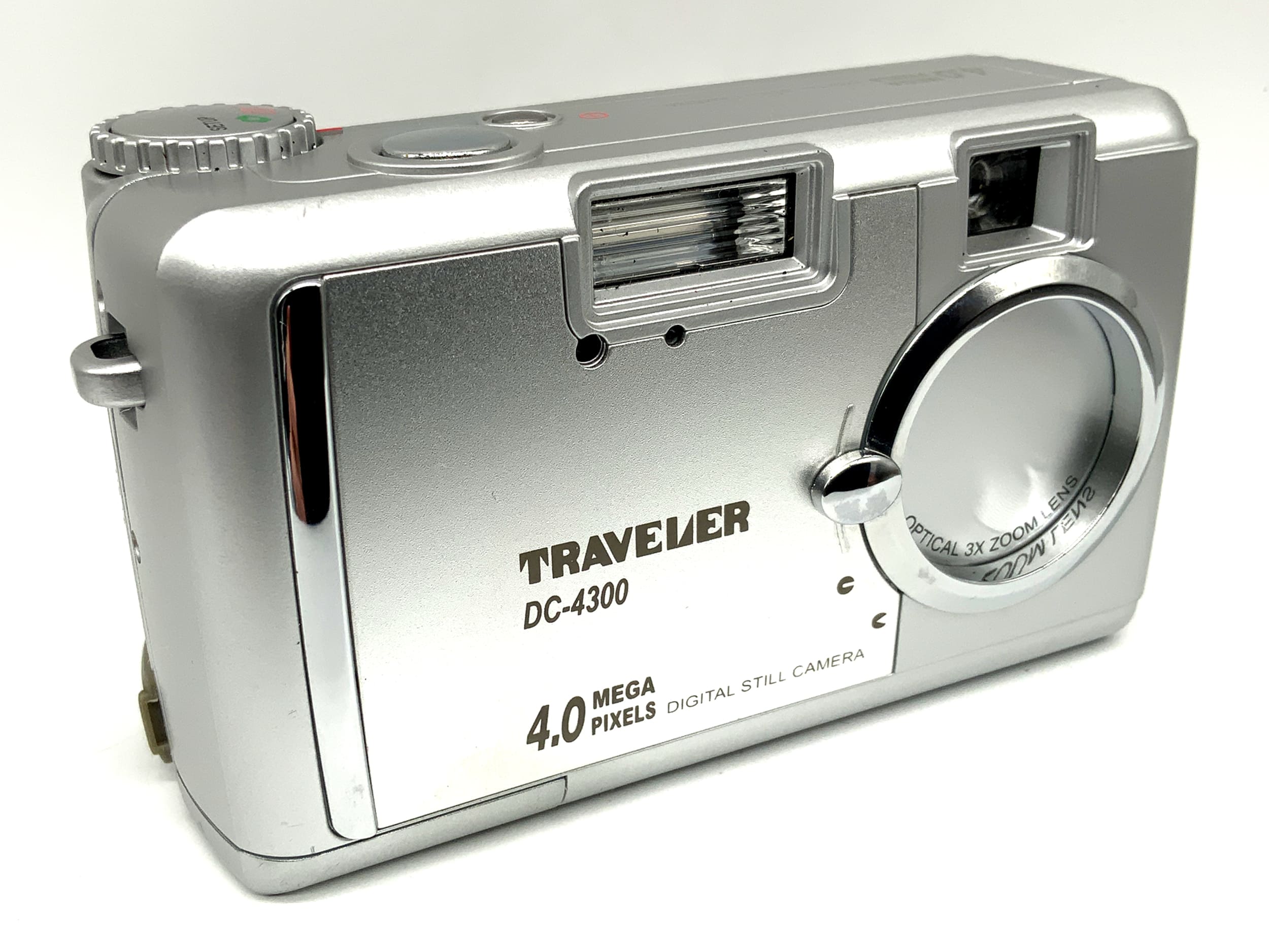 Traveler DC-4300 Digitale Kompaktkamera mit 33 bis 99 mm Bleibt aus