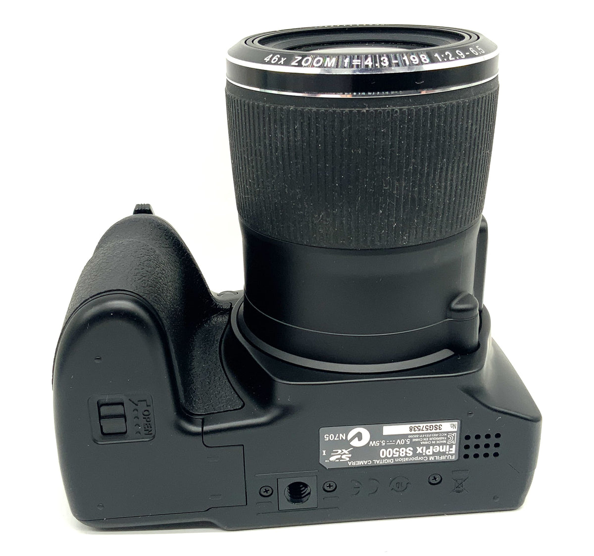 Fujifilm Finepix S8500 Bridgekamera mit 4.3-198 1:2.9-6.5 Digitalkamera
