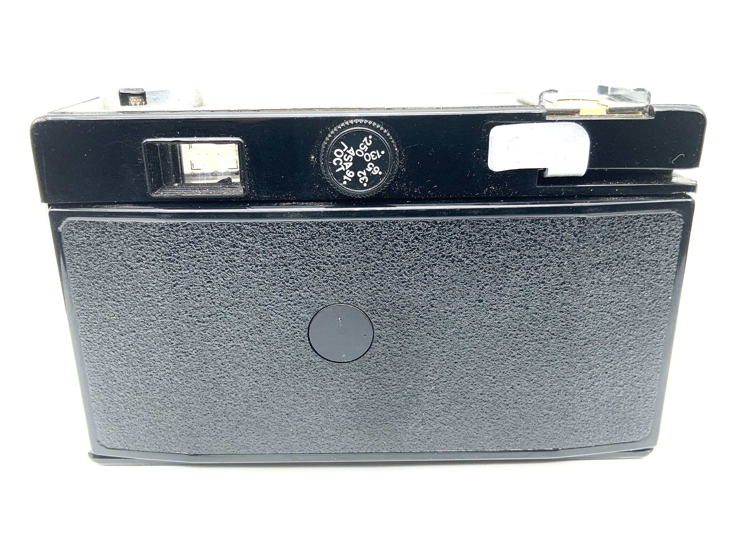 Belomo Vilia viewfinder camera with triplet 69-3 4/40 compact camera analog camera