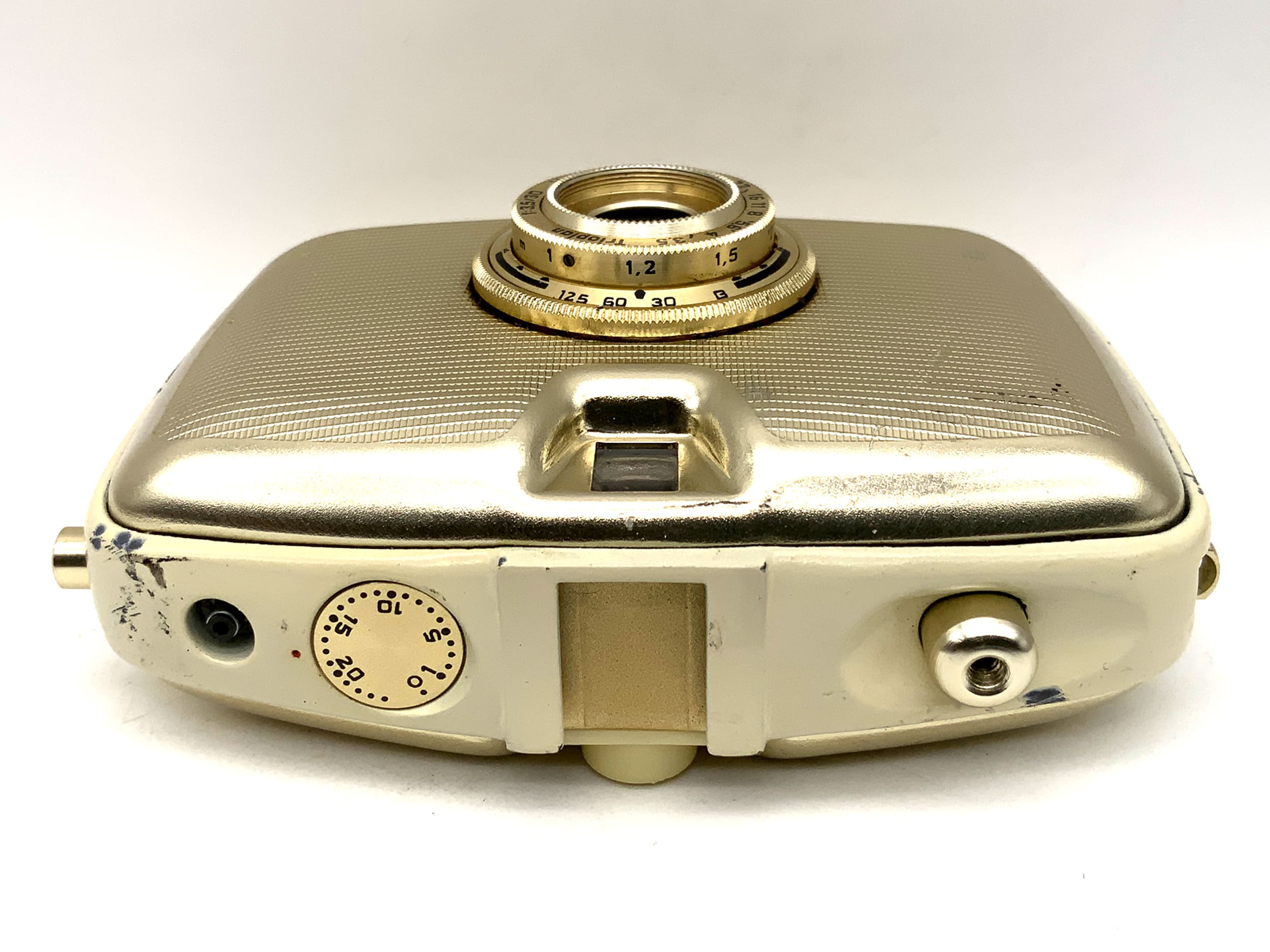 Pentacon Welta Penti rangefinder camera 1:3.5/30mm V Meyer-Optik Trioplan analog camera