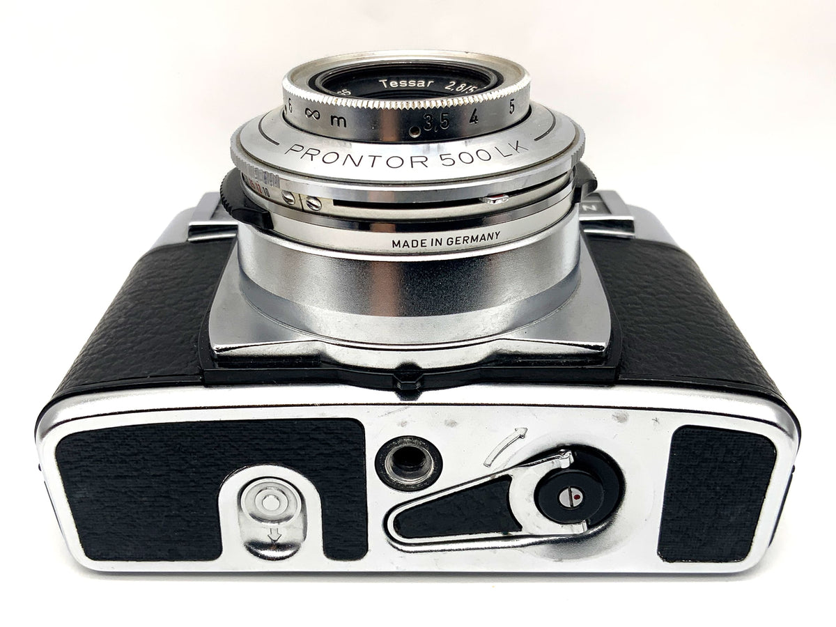 Zeiss Ikon Contessa LK viewfinder camera Tessar 2.8/50mm Prontor 500 LK analog camera