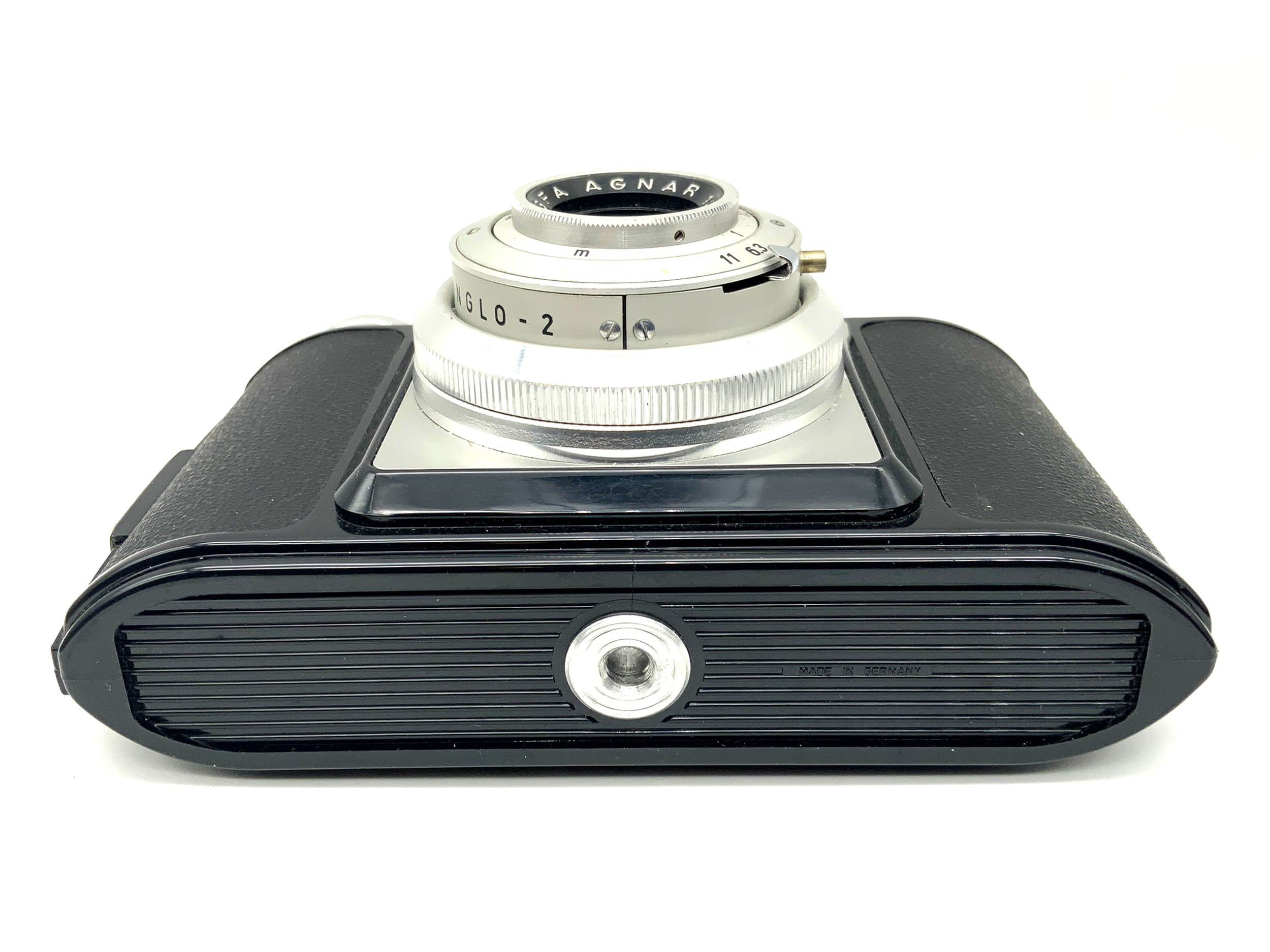 Agfa Isola viewfinder camera with Agnar 1:6.3/75mm compact camera analog camera