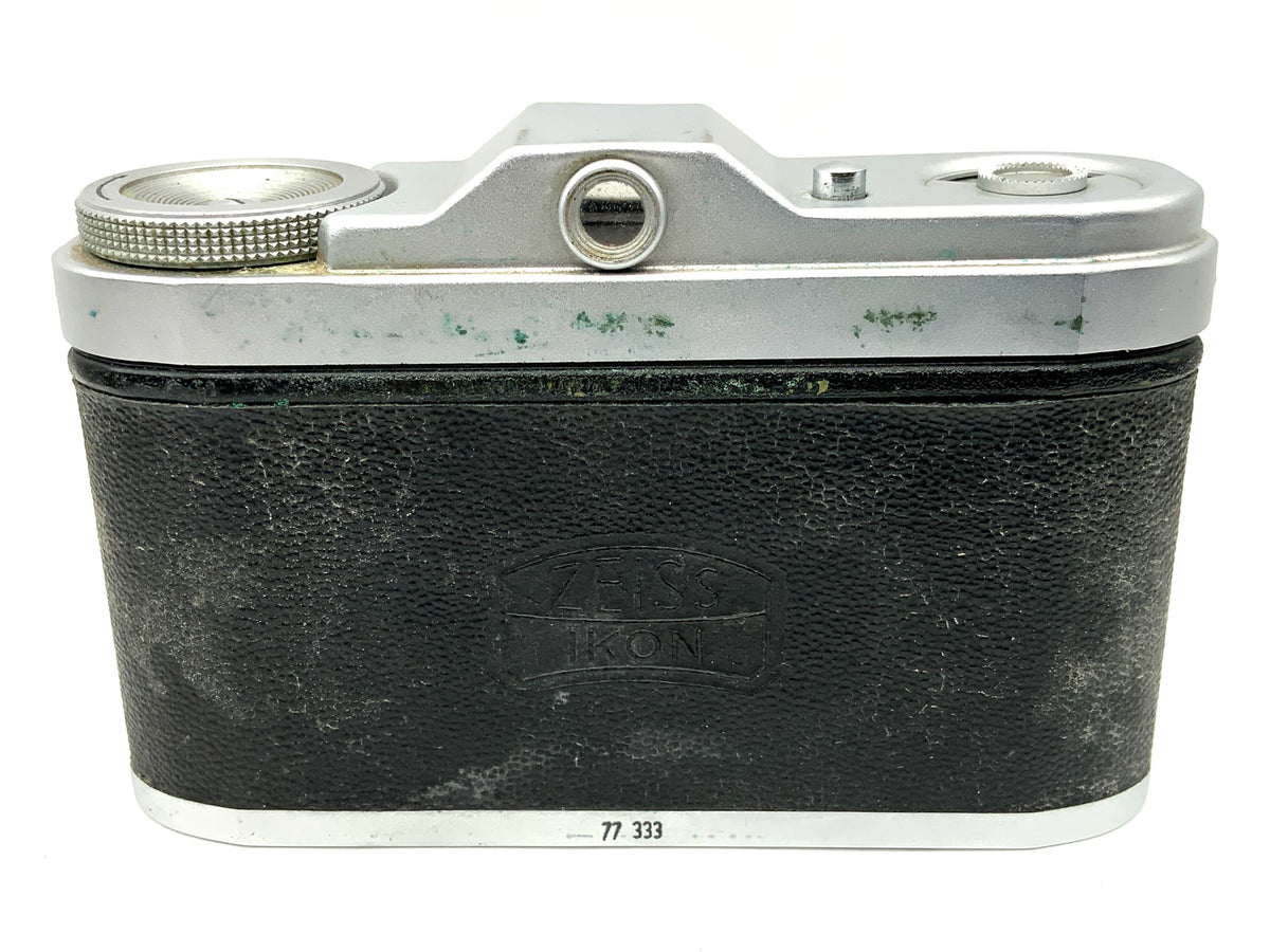 Zeiss Ikon Tenax viewfinder camera with Novonar Anastigmat 3.5/35mm V analog camera