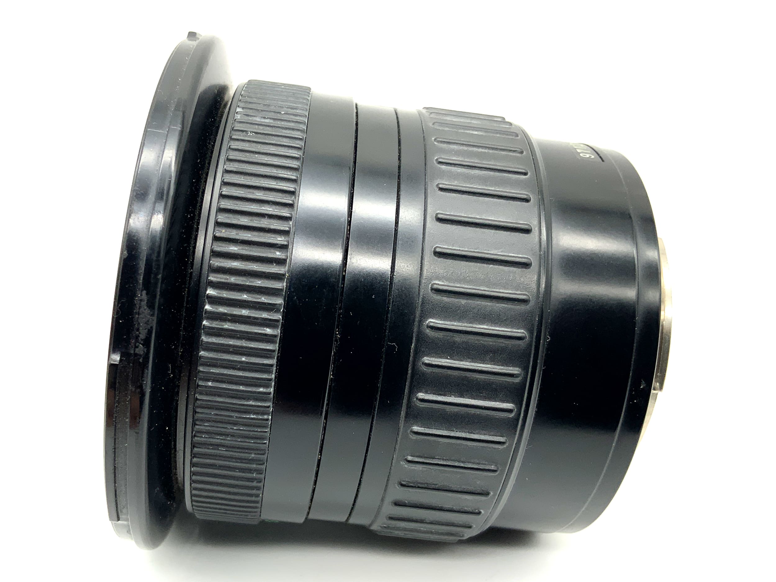 Soligor 19-35mm 1:3.5-4.5 Lens AF Zoom MC Zoom Lens (Minolta AF/Sony A)