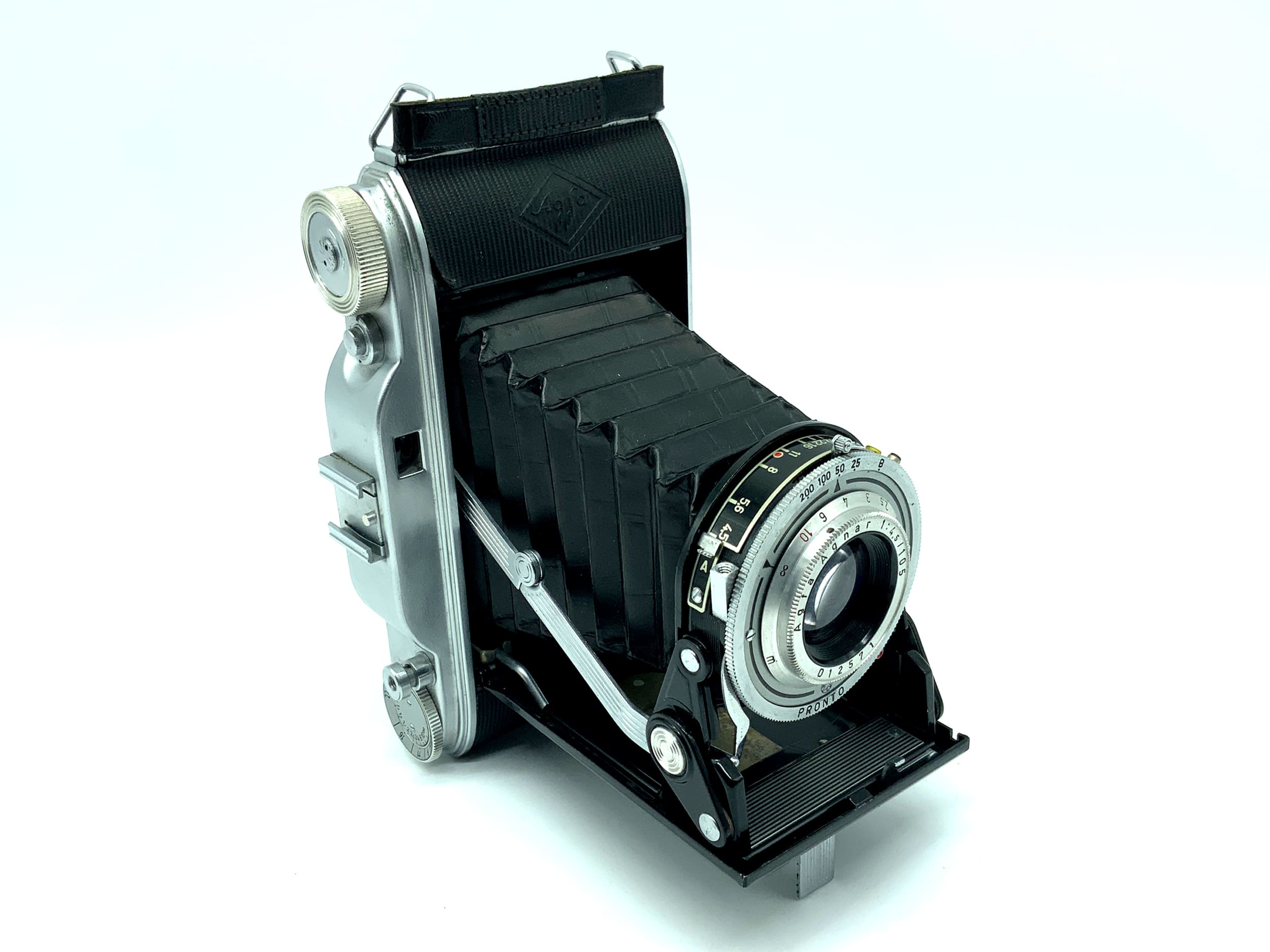 Agfa Record I folding camera with Agnar 105mm 1:4.5 Pronto analogue camera