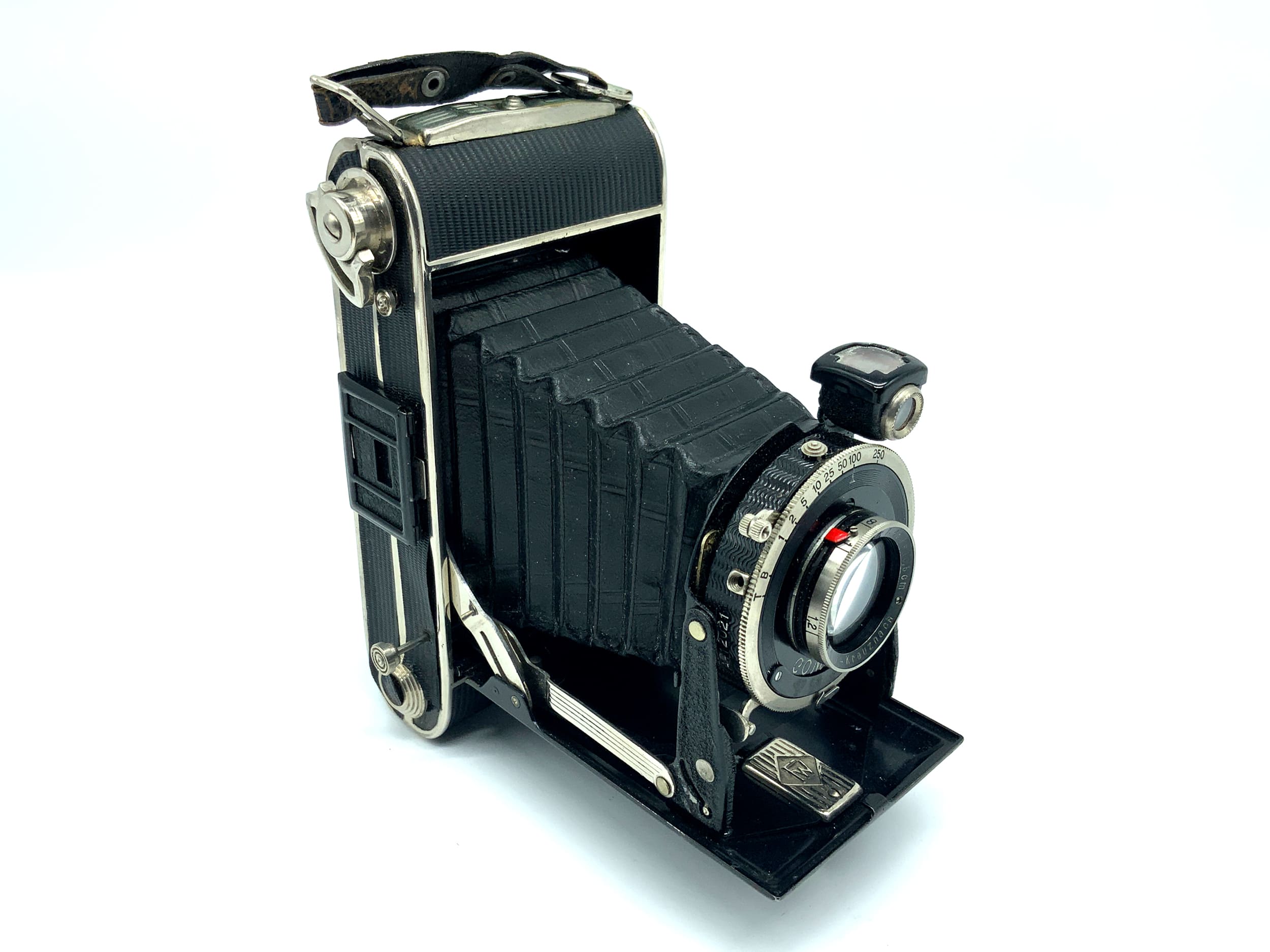 Franka folding camera with Schneider Kreuznach Radionar 10.5cm 1:4.5 lens