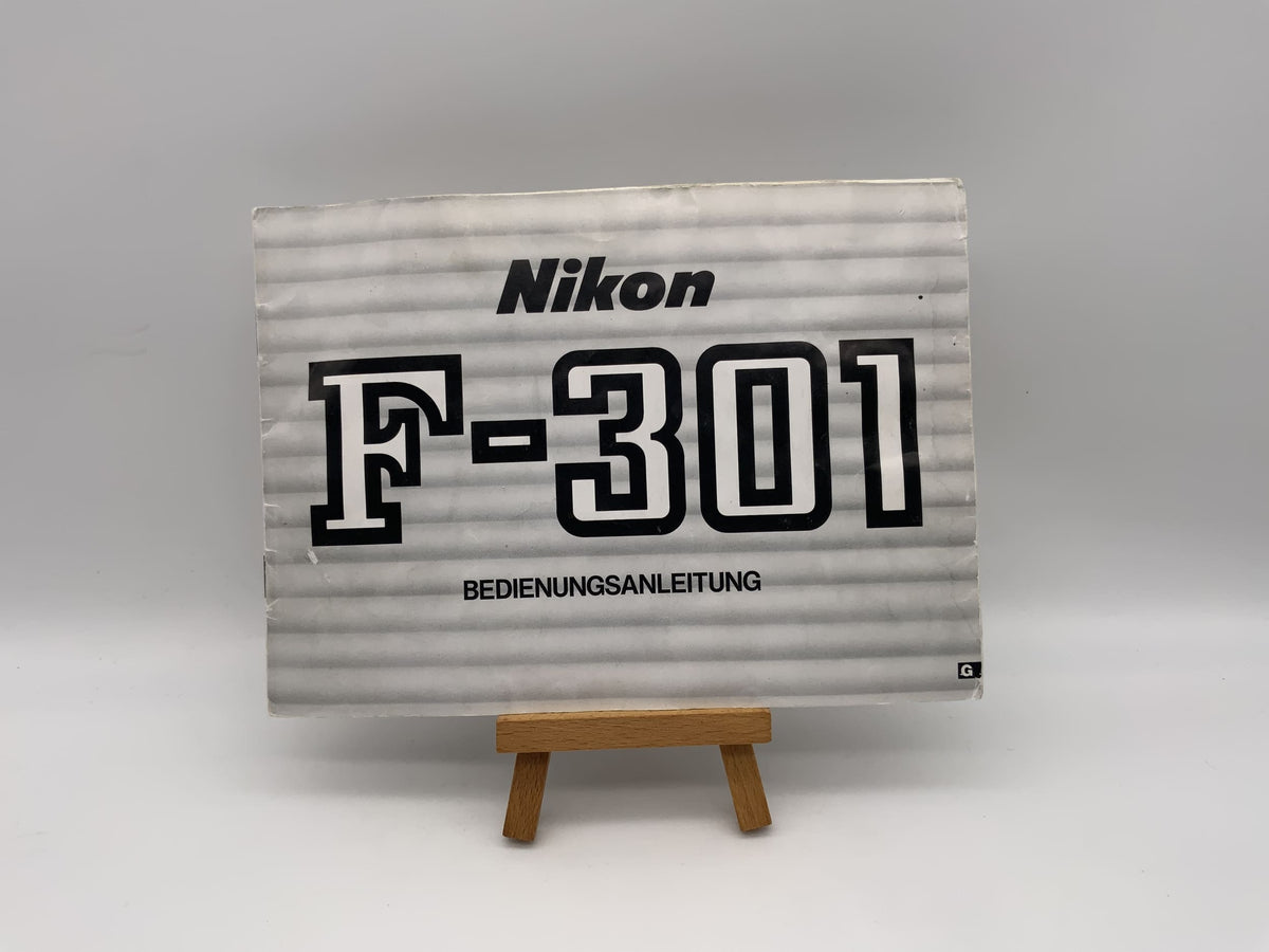 Nikon F-301 User Manual (German)