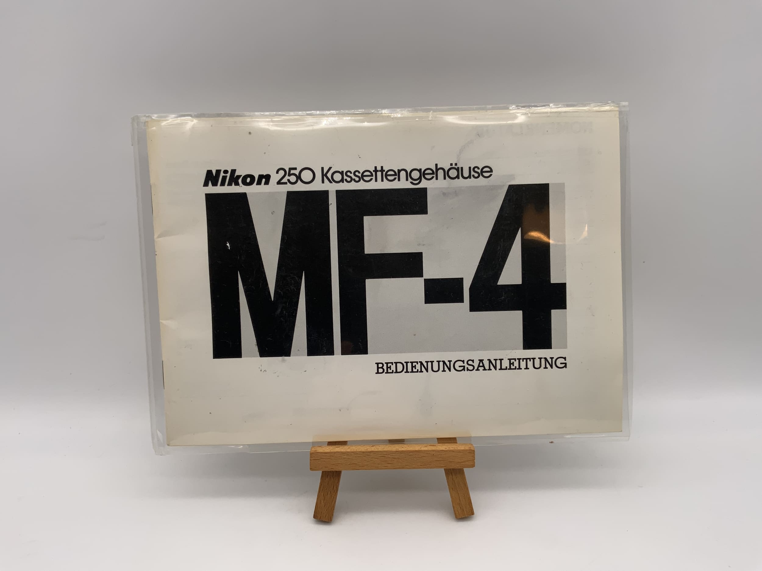Nikon MF-4 250 cassette housing user manual (German)