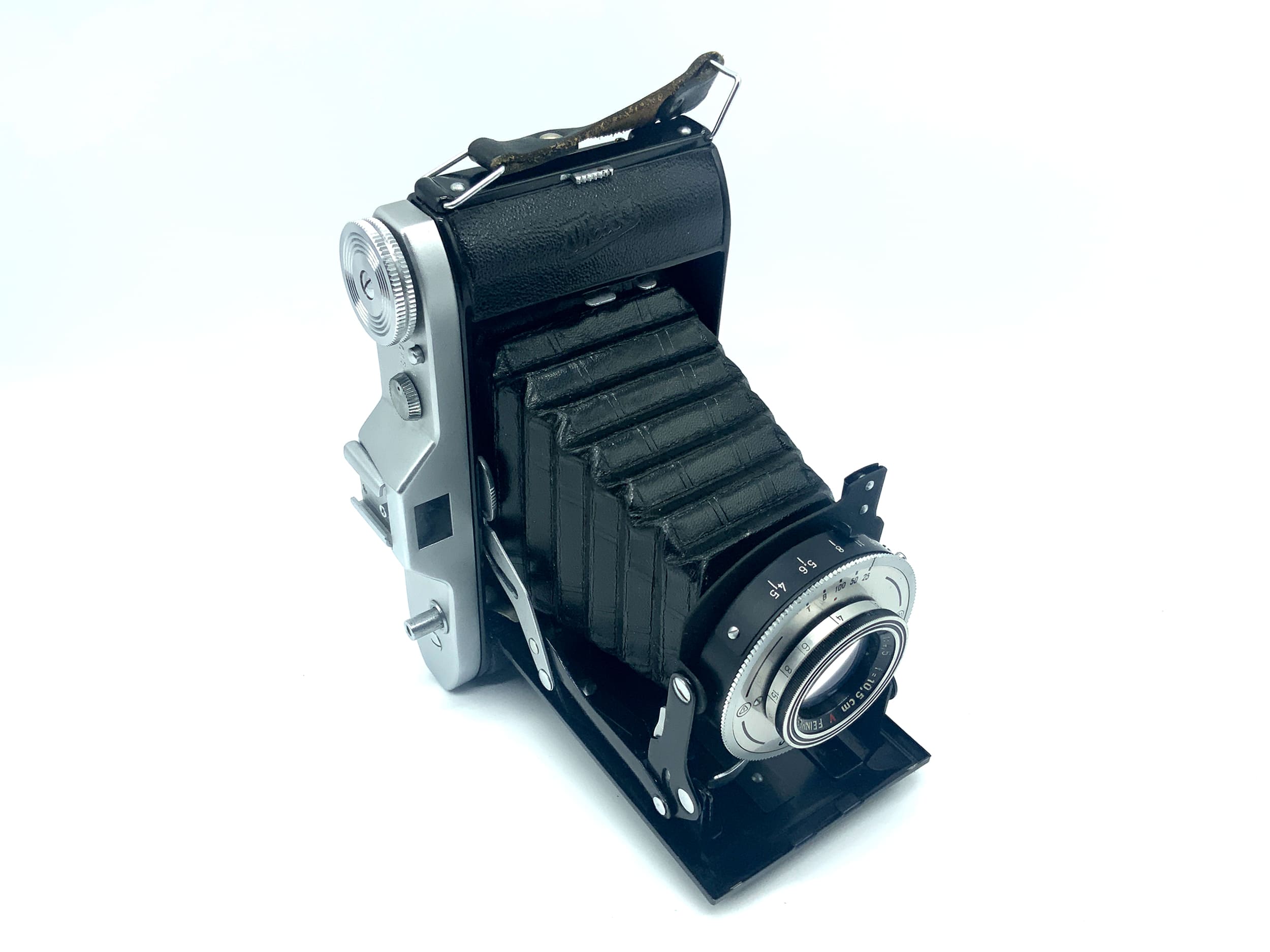 Welta Belfoca II folding camera with fine measuring Dresden Bonotar 10.5cm 1:4.5 red V