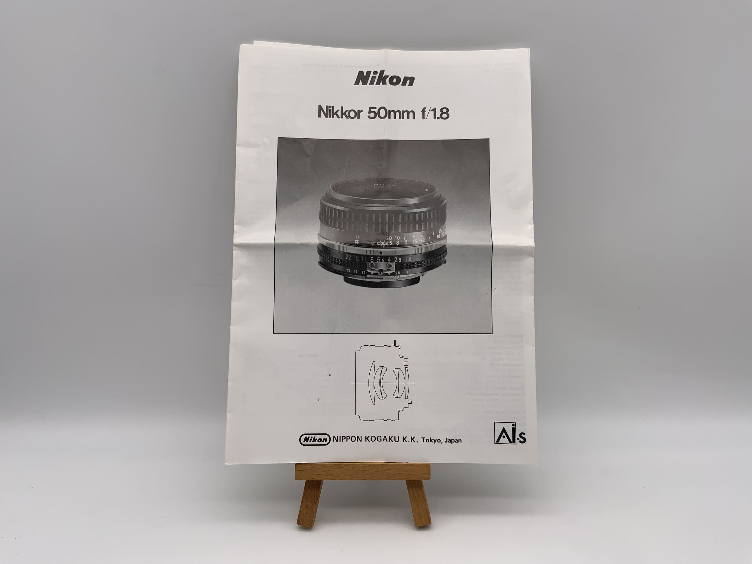 Nikon Nikkor 50mm f/1.8 User Manual (German)