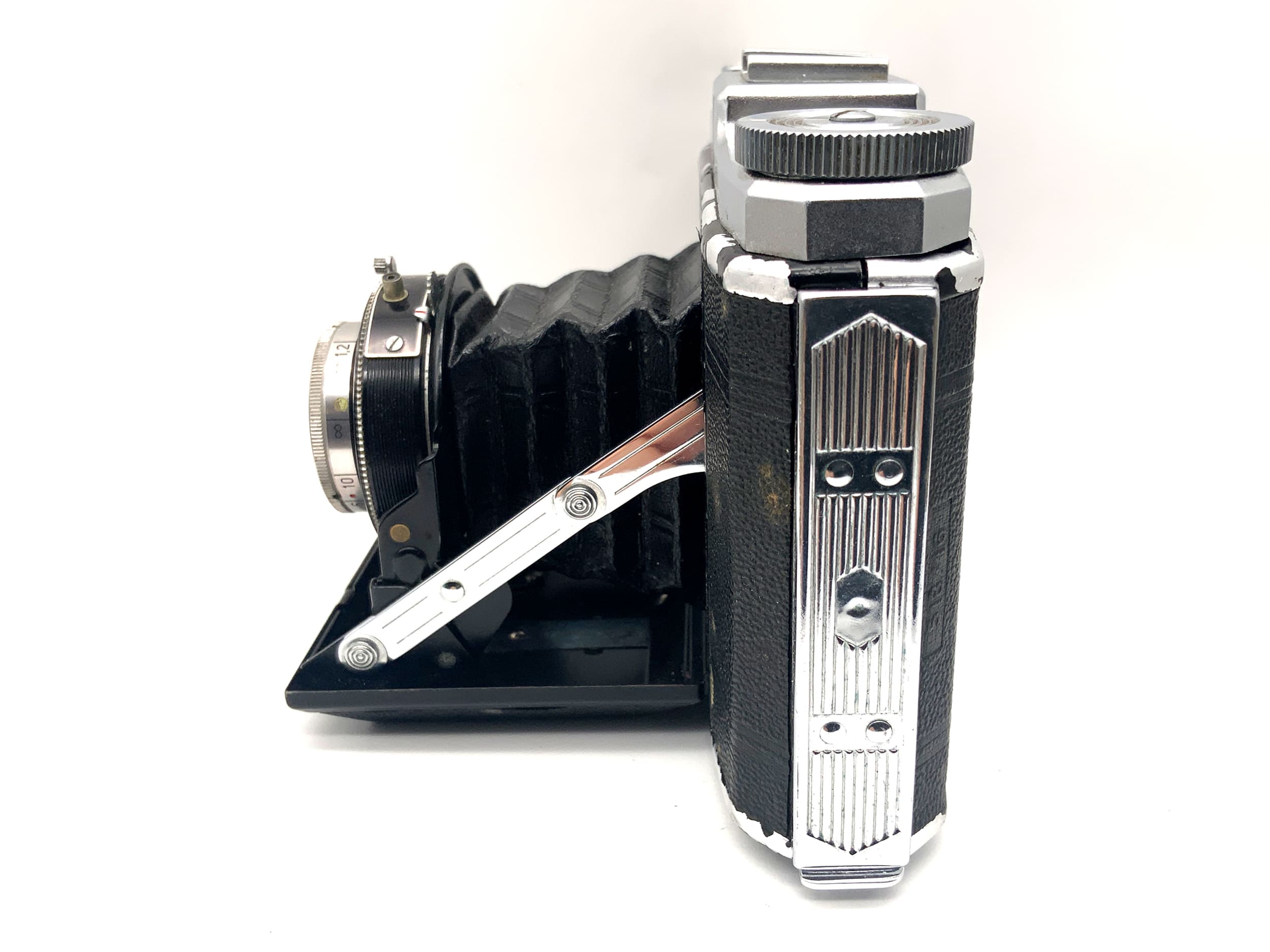 Zeiss Ikon Nettar 518/16 folding camera with Novar Anastigmat 75mm 1:6.3 Vario