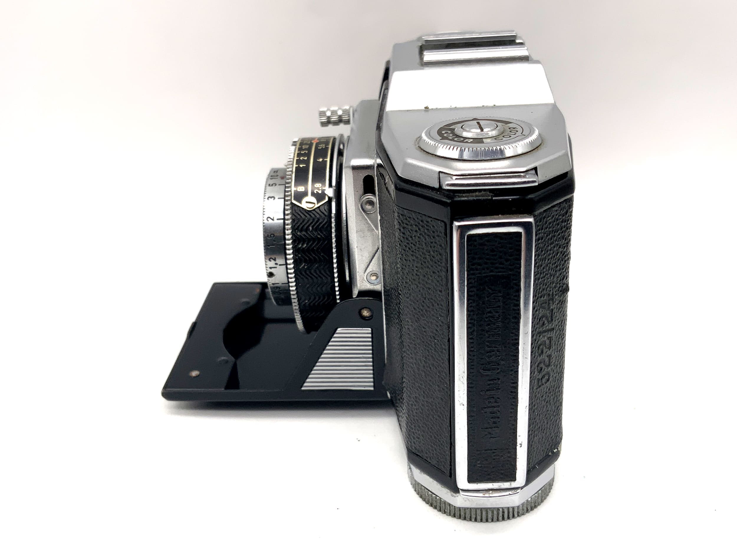 Zeiss Ikon Ikonta 522/24 folding camera with Xenar 45mm 1:2.8 Compur-Rapid
