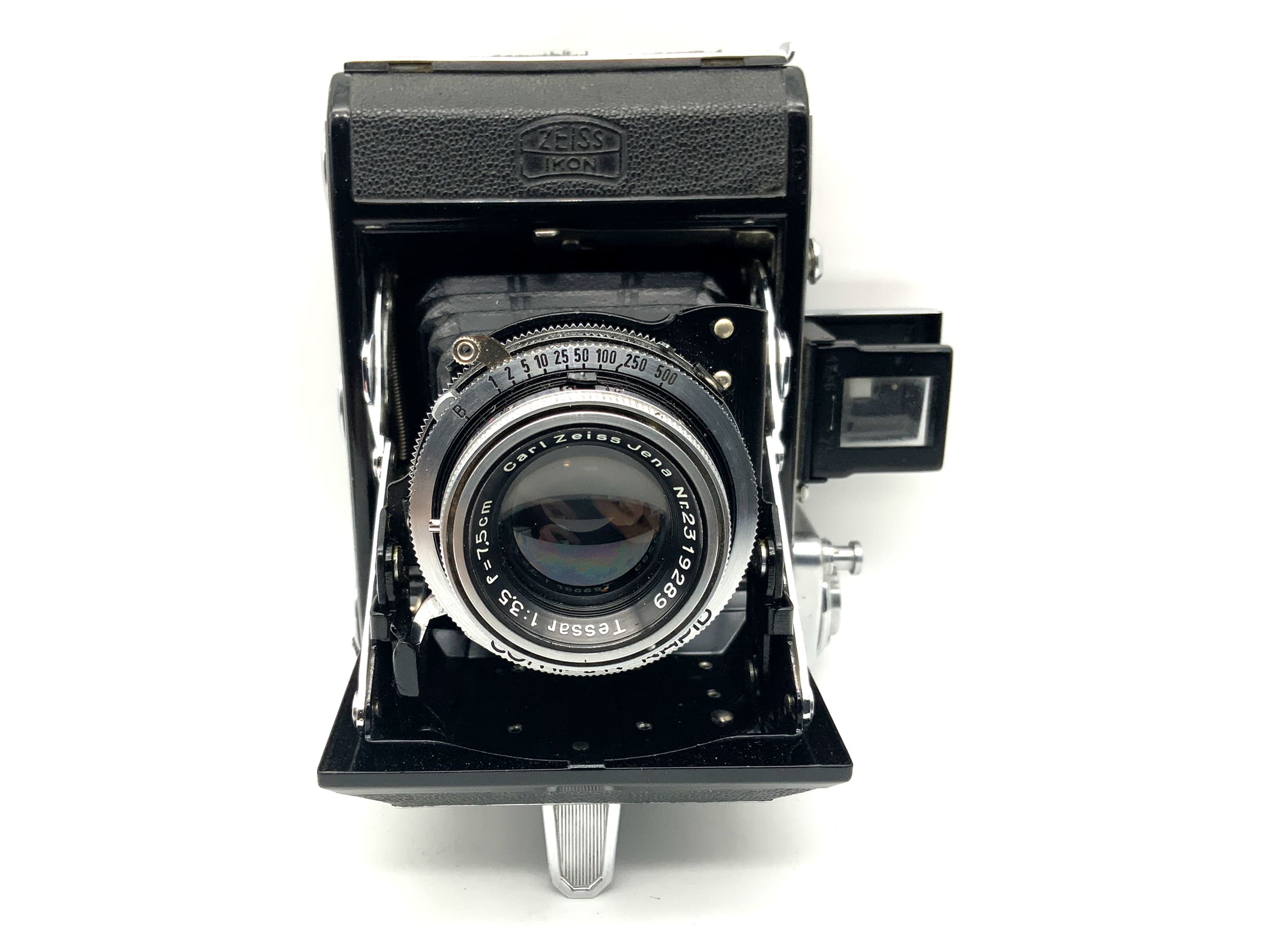 Zeiss Ikon Ikonta 521 folding camera with Carl Zeiss Tessar 7.5cm 1:3.5