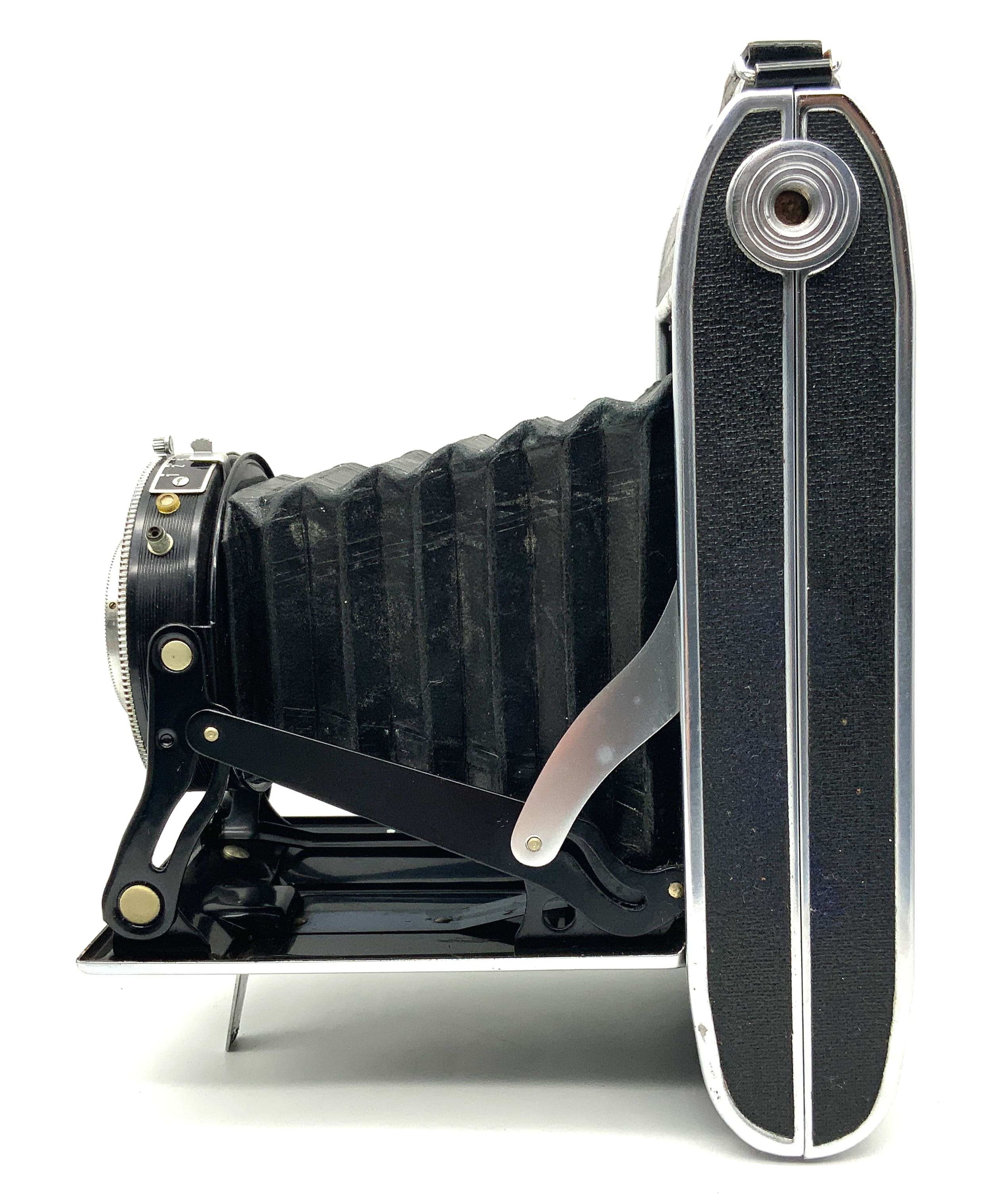 Adox Dr. Schleussner Klappkamera mit Schneider Kreuznach Radionar 105mm 1:4.5