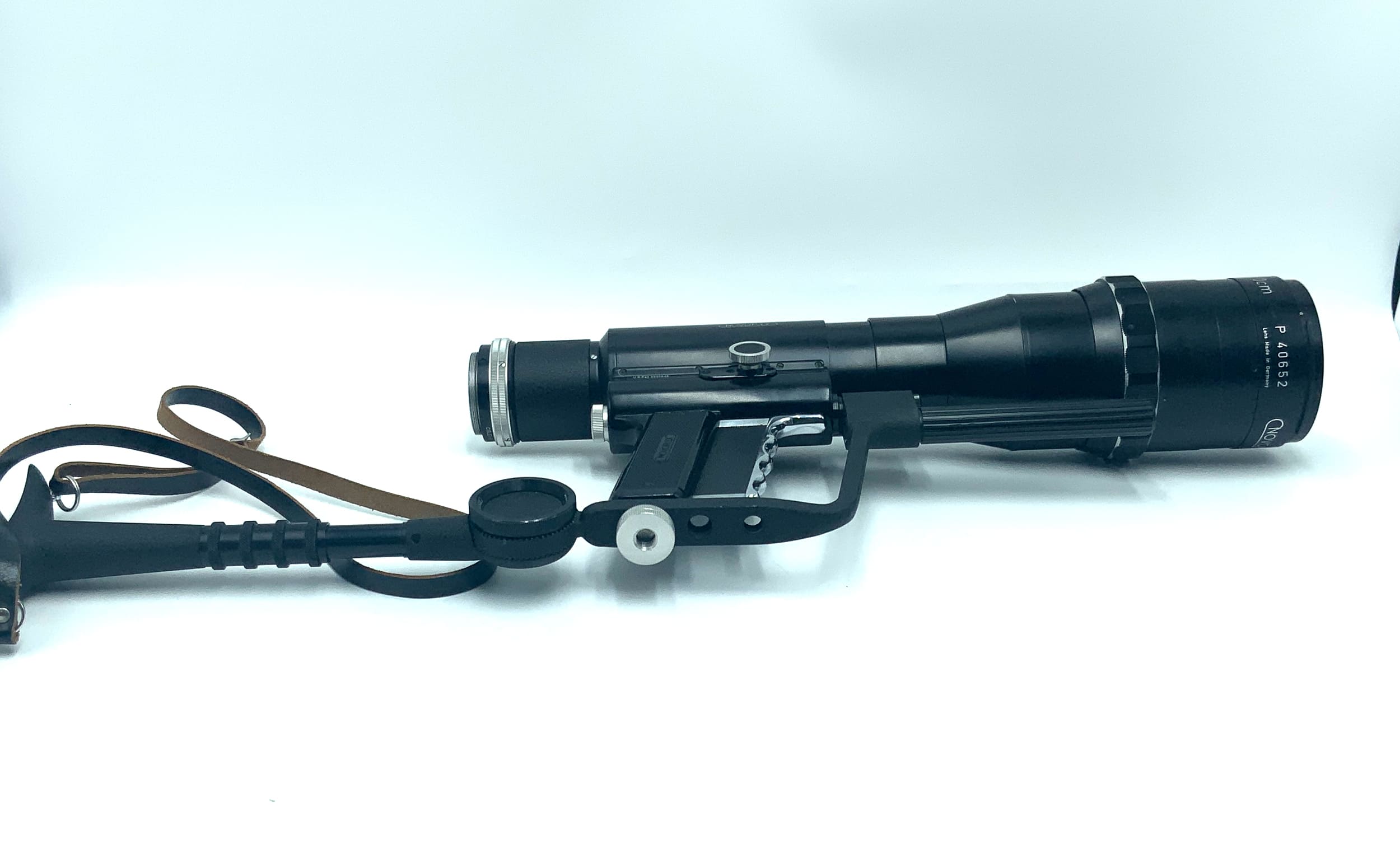 Novoflex Fernobjektiv 40cm 1:5.6 Objektiv Festbrennweite (M42)