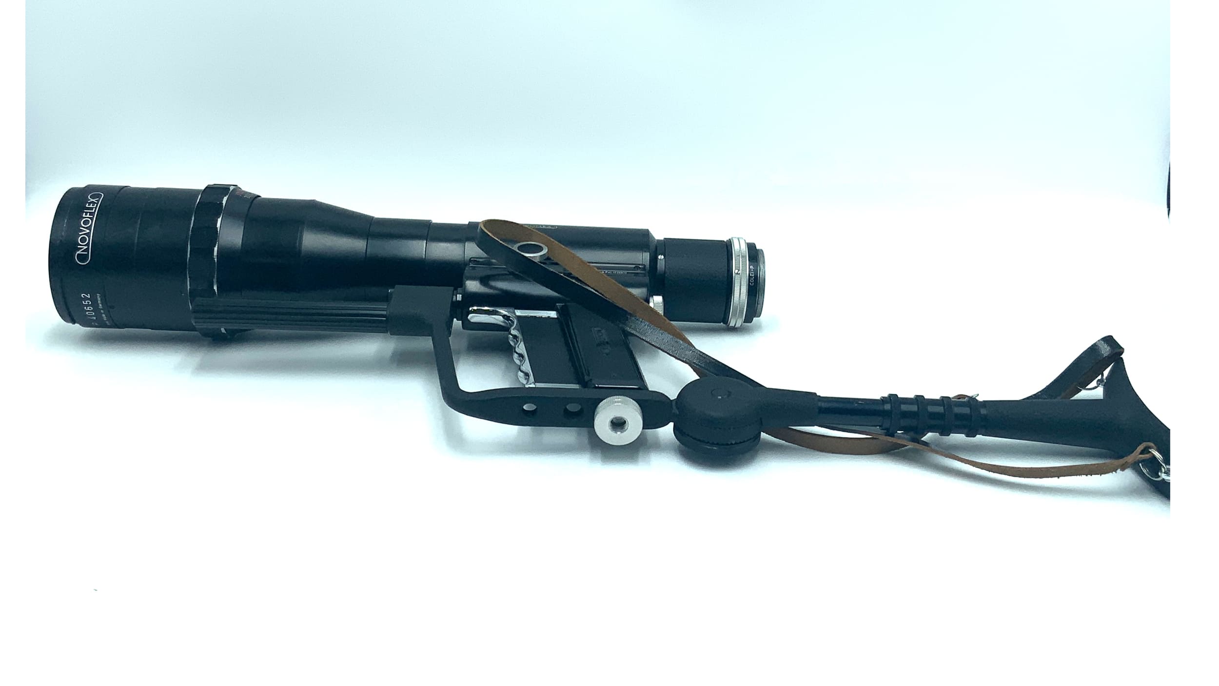 Novoflex Fernobjektiv 40cm 1:5.6 Objektiv Festbrennweite (M42)