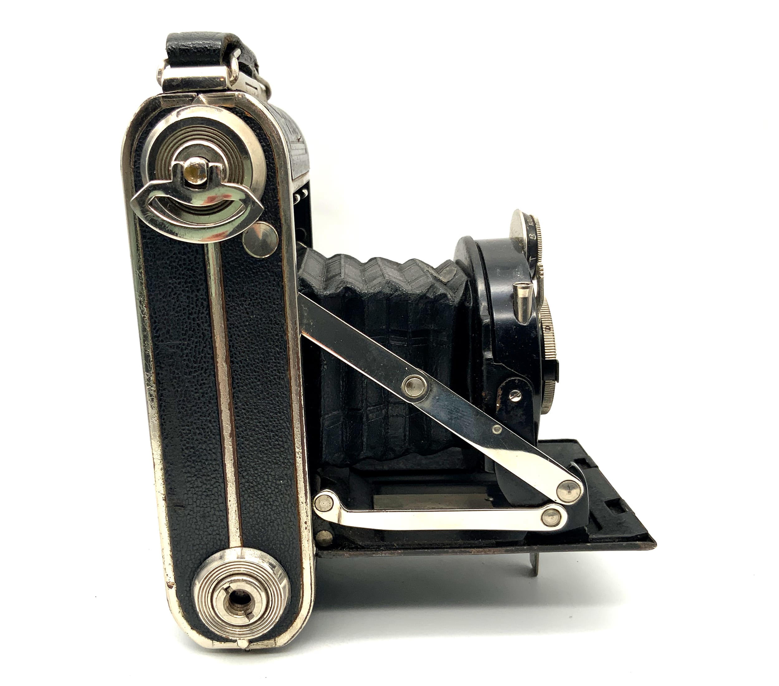 Welta Perle Klappkamera mit Schneider Kreuznach Radionar 7,5cm 1:4,5