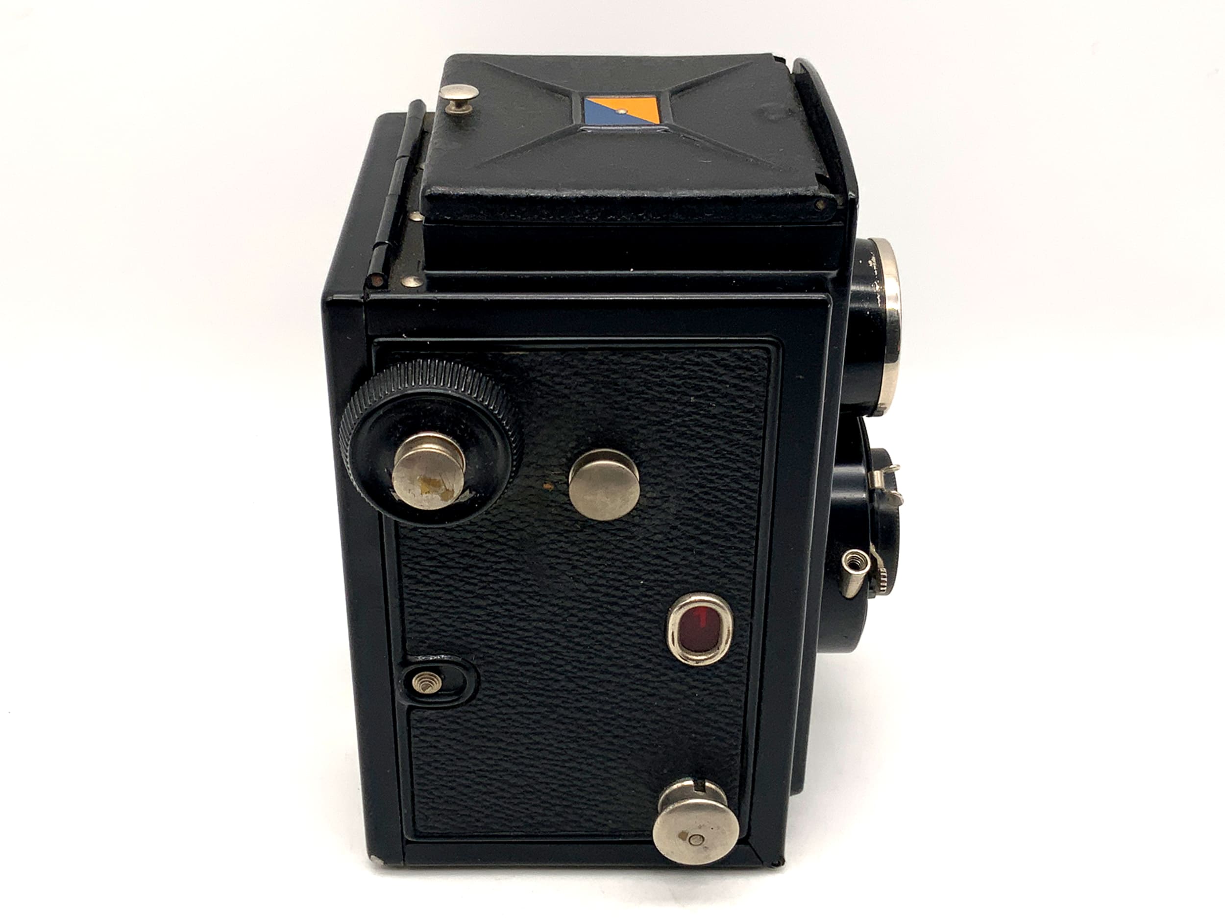 Voigtländer Brillant TLR with Voigtar 7.5cm 1:6.3 twin-lens reflex analog camera