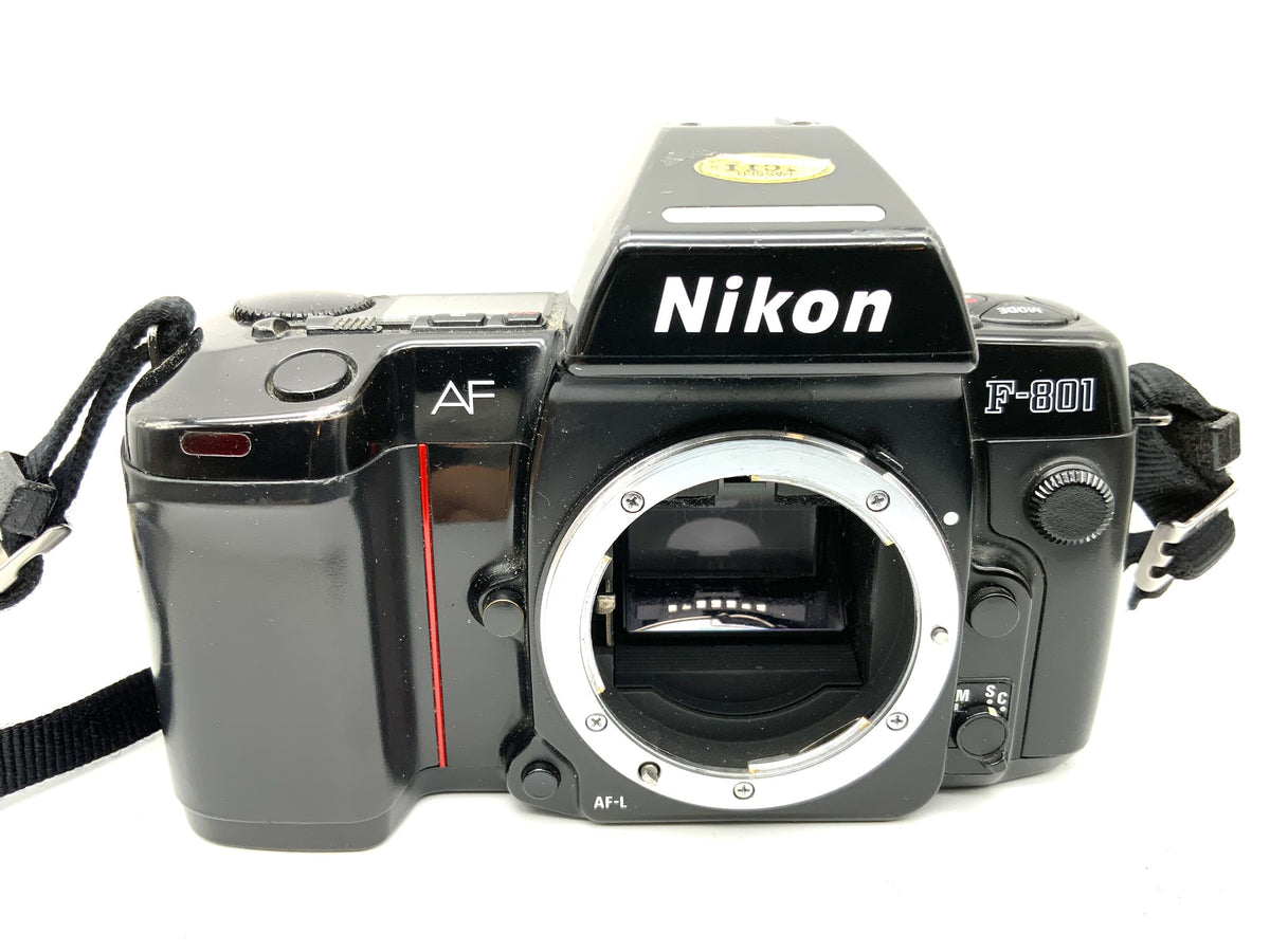 Nikon F-801 SLR mit Data Back Nikon MF-20 35mm SLR analog Body (Nikon AF)