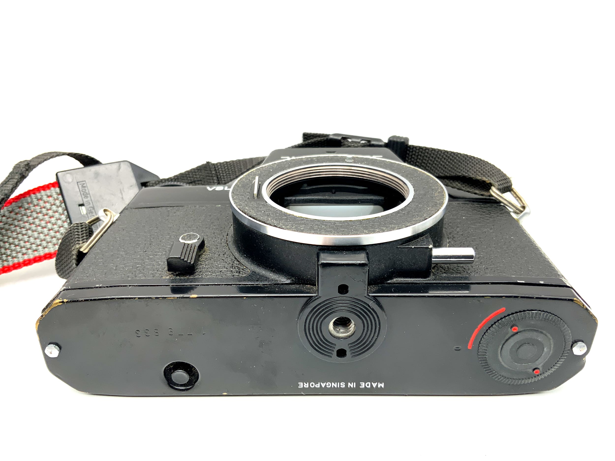 Voigtländer VSL 1 SLR 35mm analog single-lens reflex camera body (M42)