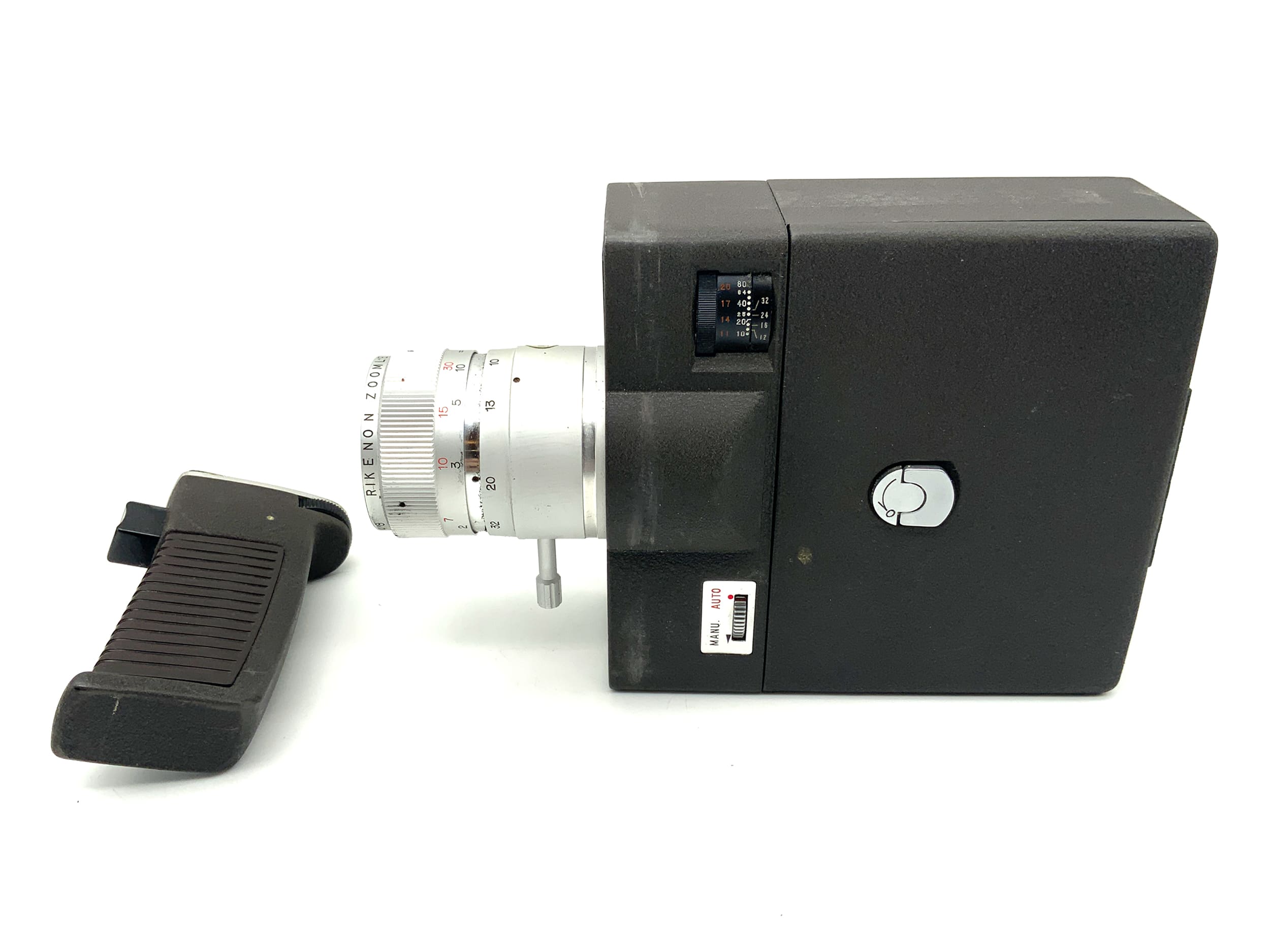 Ricoh Auto Zoomstar film camera with Rikenon 8-32mm 1:1.8 Super 8