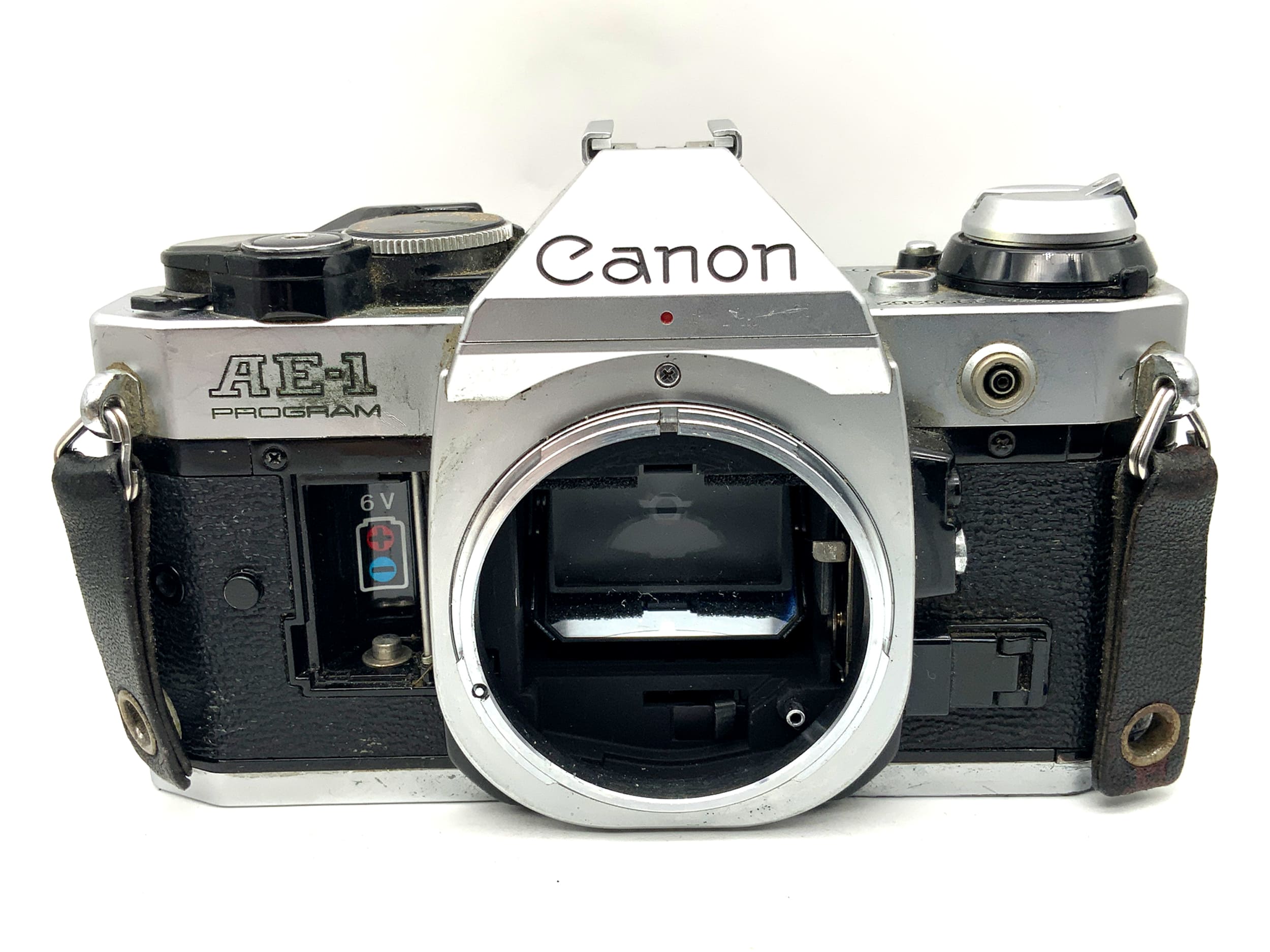 Canon AE-1 Program SLR 35mm analog SLR camera body (Canon FD)
