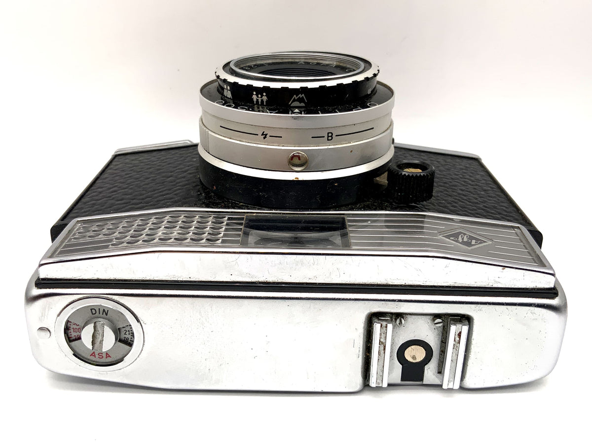 Agfa Optima 500 viewfinder camera with Color-Apotar 1:2.8 45mm analog camera
