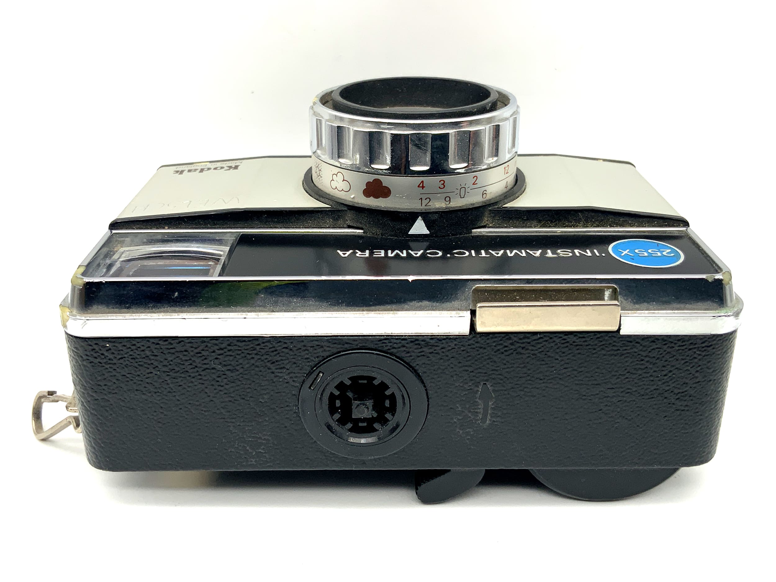 Kodak Instamatic 255X viewfinder camera, compact camera, analog camera