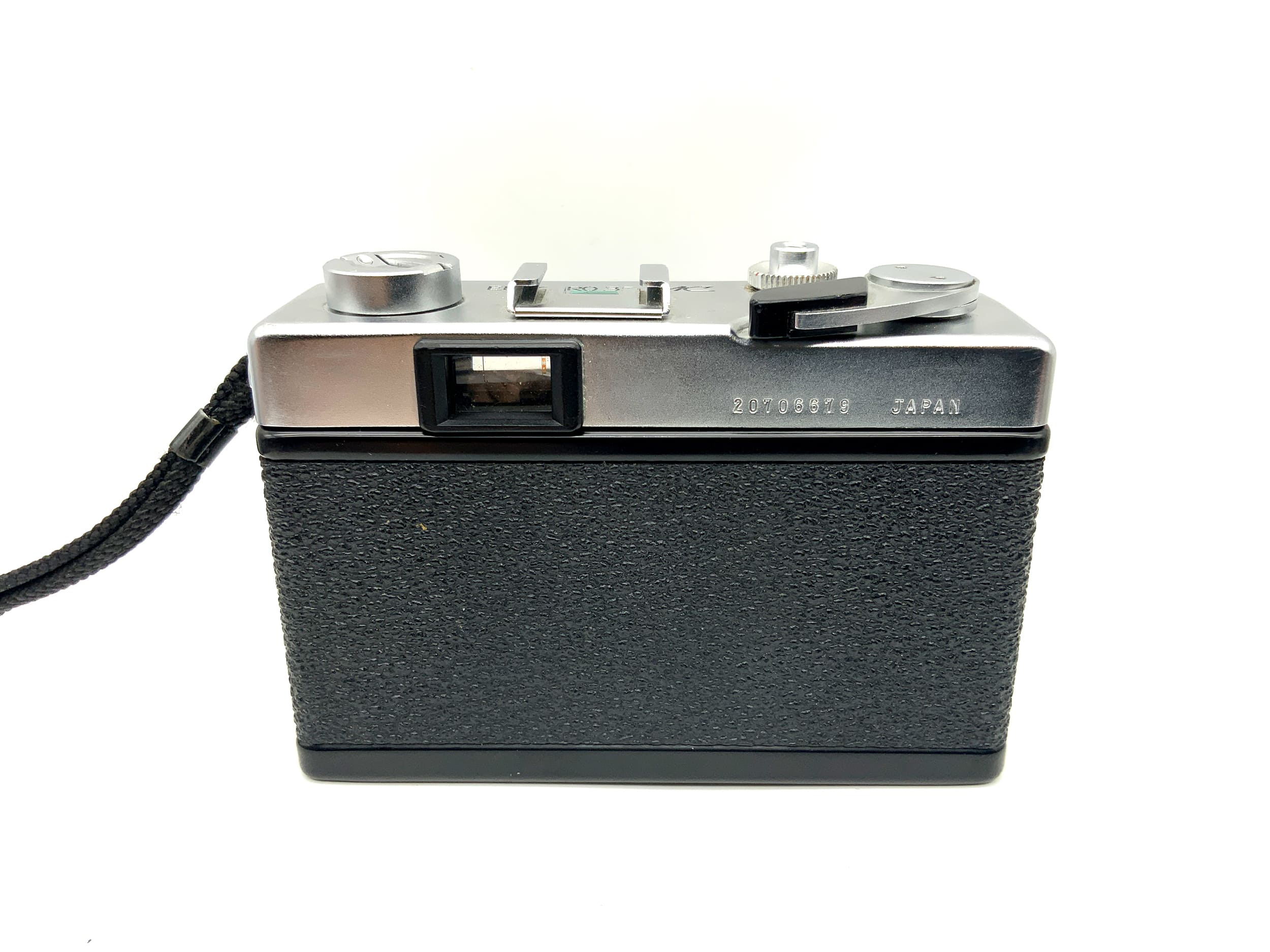 Yashica Electro 35 MC viewfinder camera with Yashinon DX 1:2.8 f=40mm analog camera