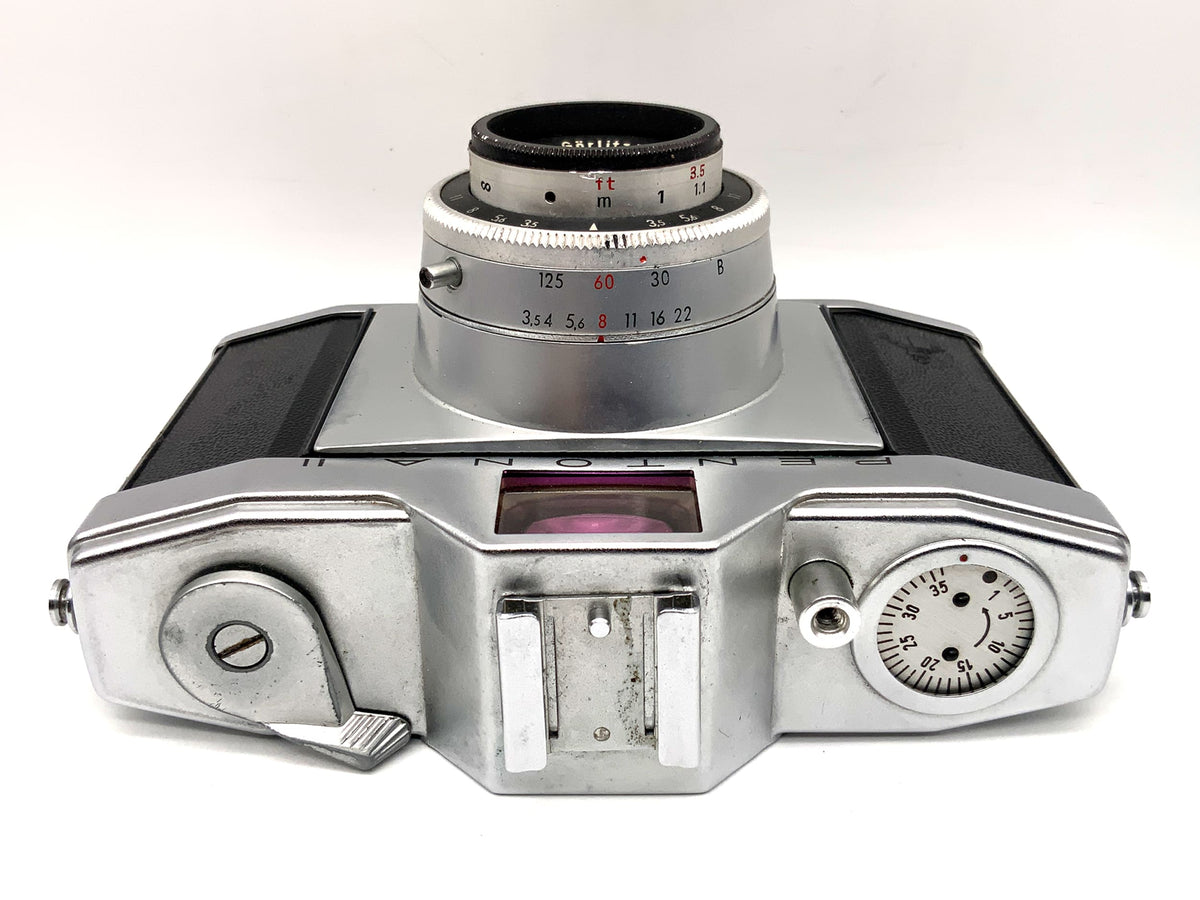 Pentacon Pentona II rangefinder camera with Meyer Optik Trioplan 1:3.5 45mm Priomat lens