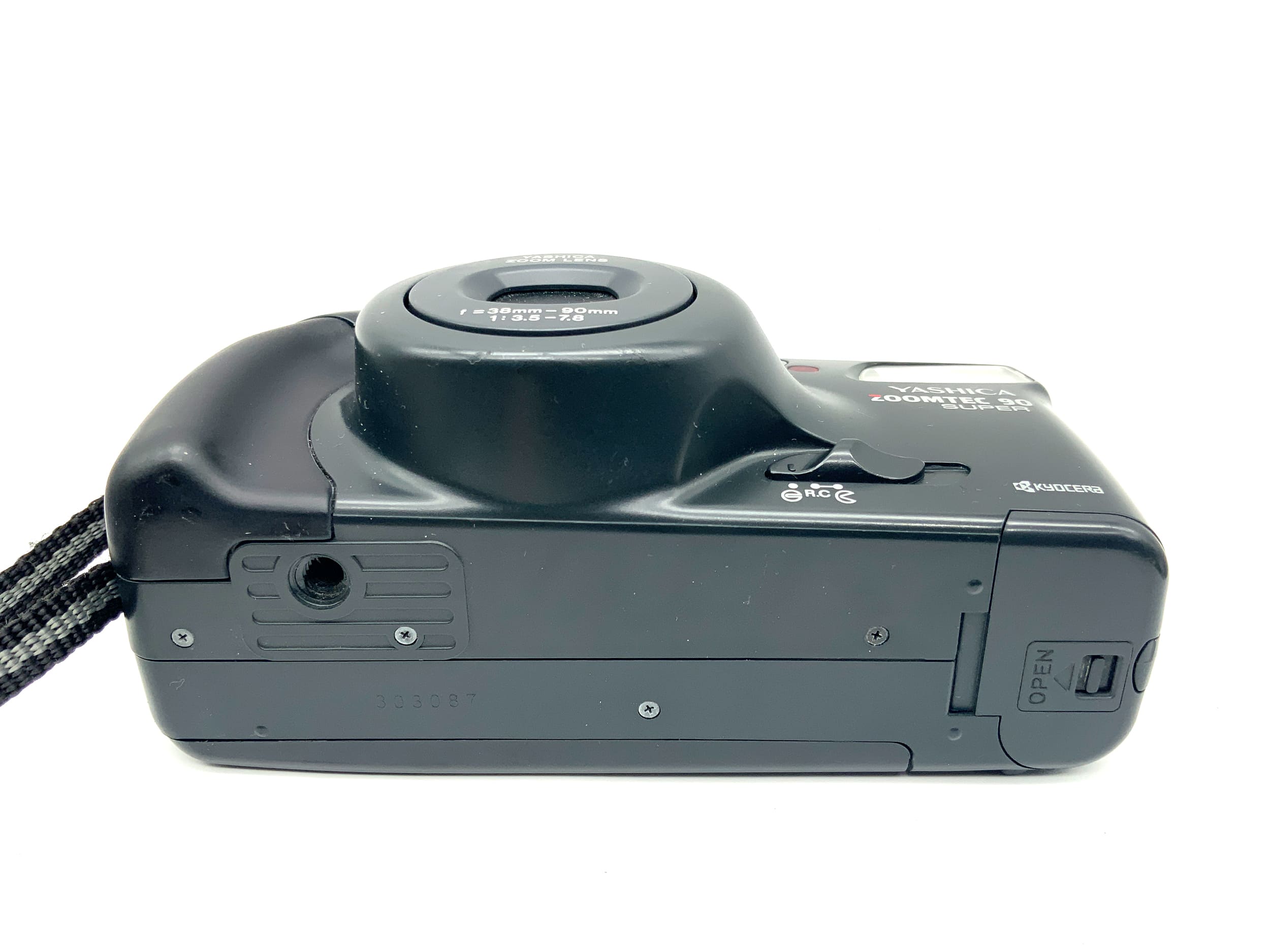 Yashica Zoomtec 90 Super Point&amp;Shoot with 1:3.5-7.8 f=38-90mm analog camera