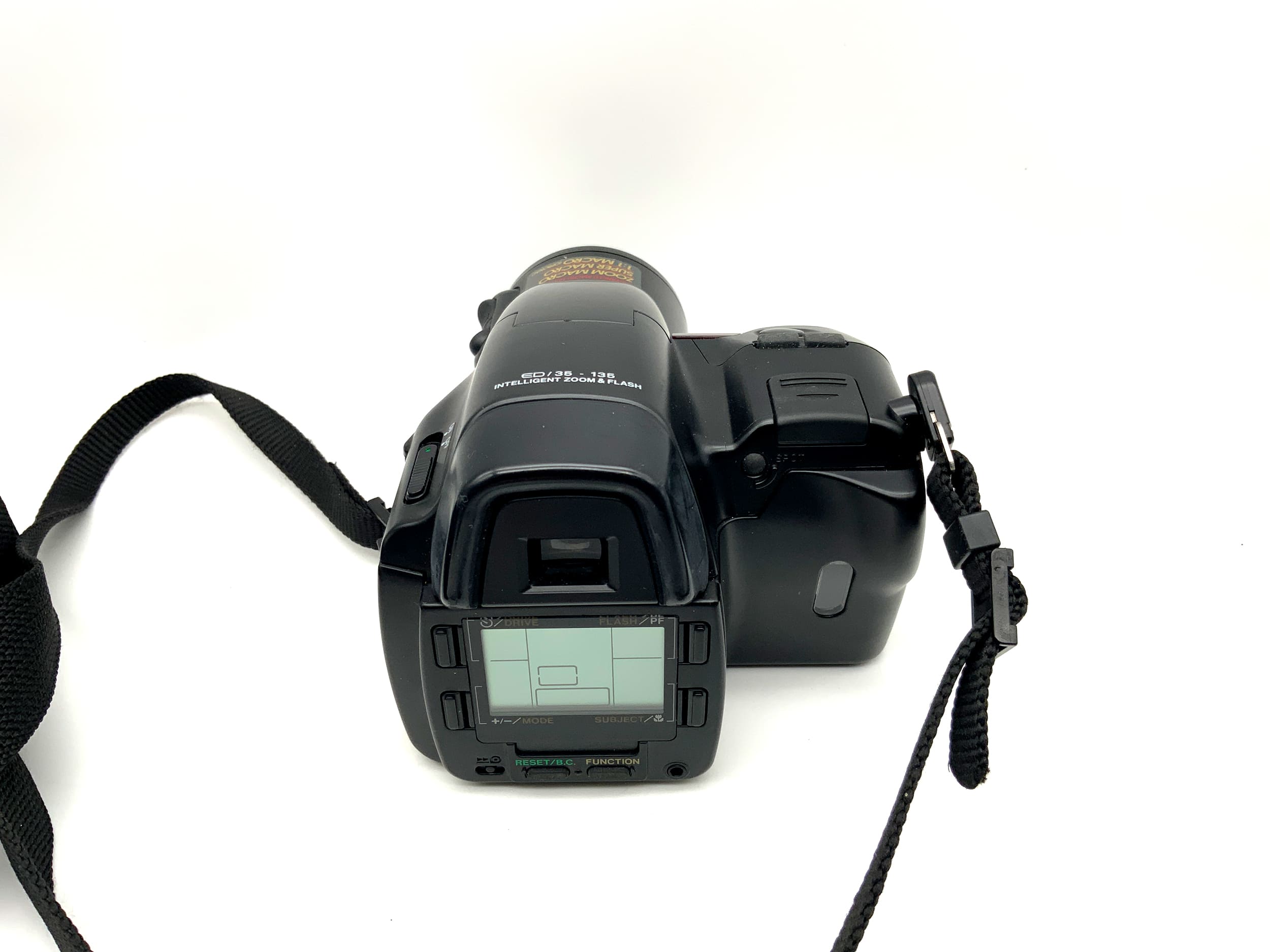 Olympus IS-2000 bridge camera with 1:4.5-5.6 35-135mm macro analog camera