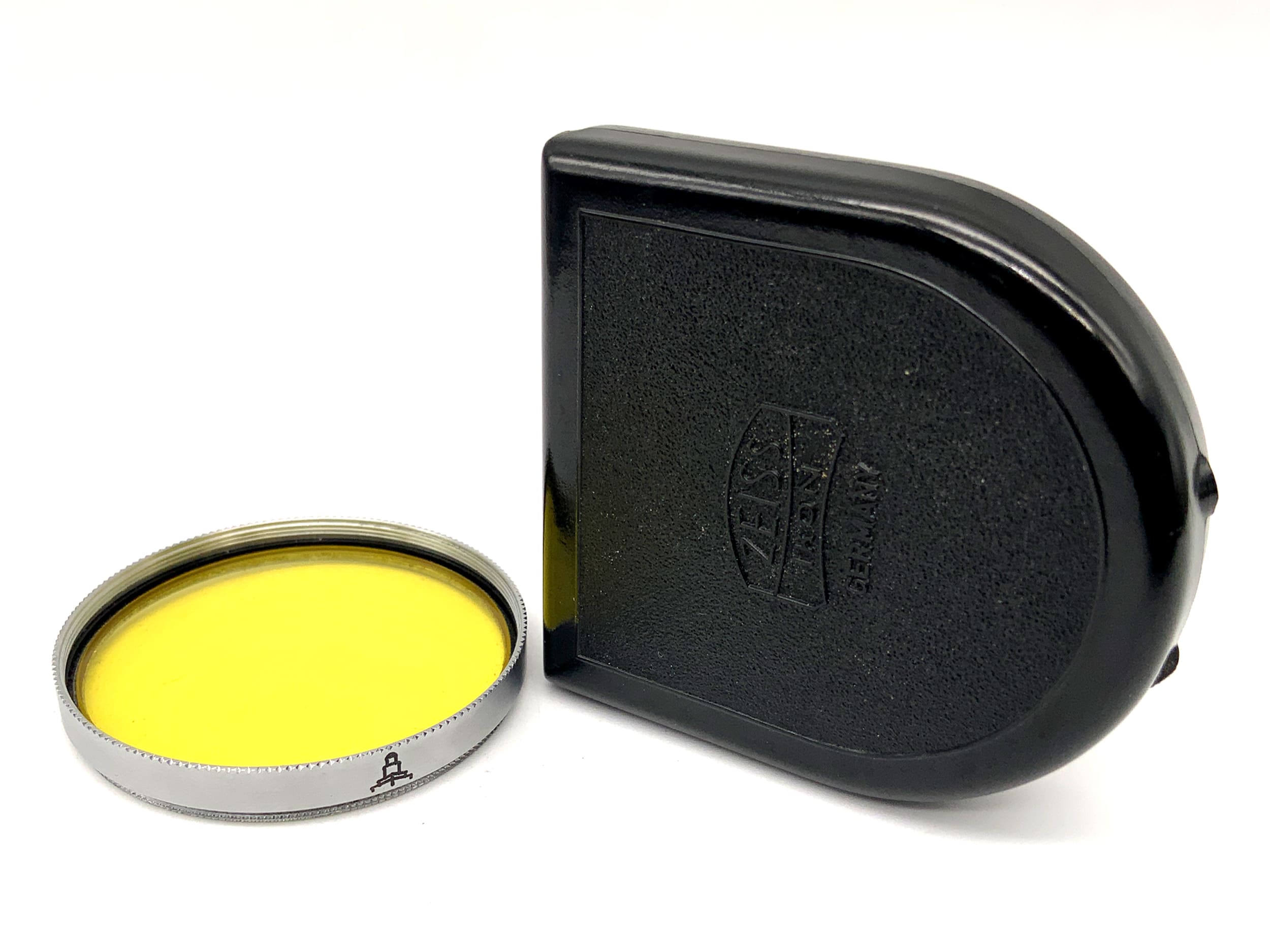 Pentacon G2 3x yellow color filter in case, 40.5mm circular filter