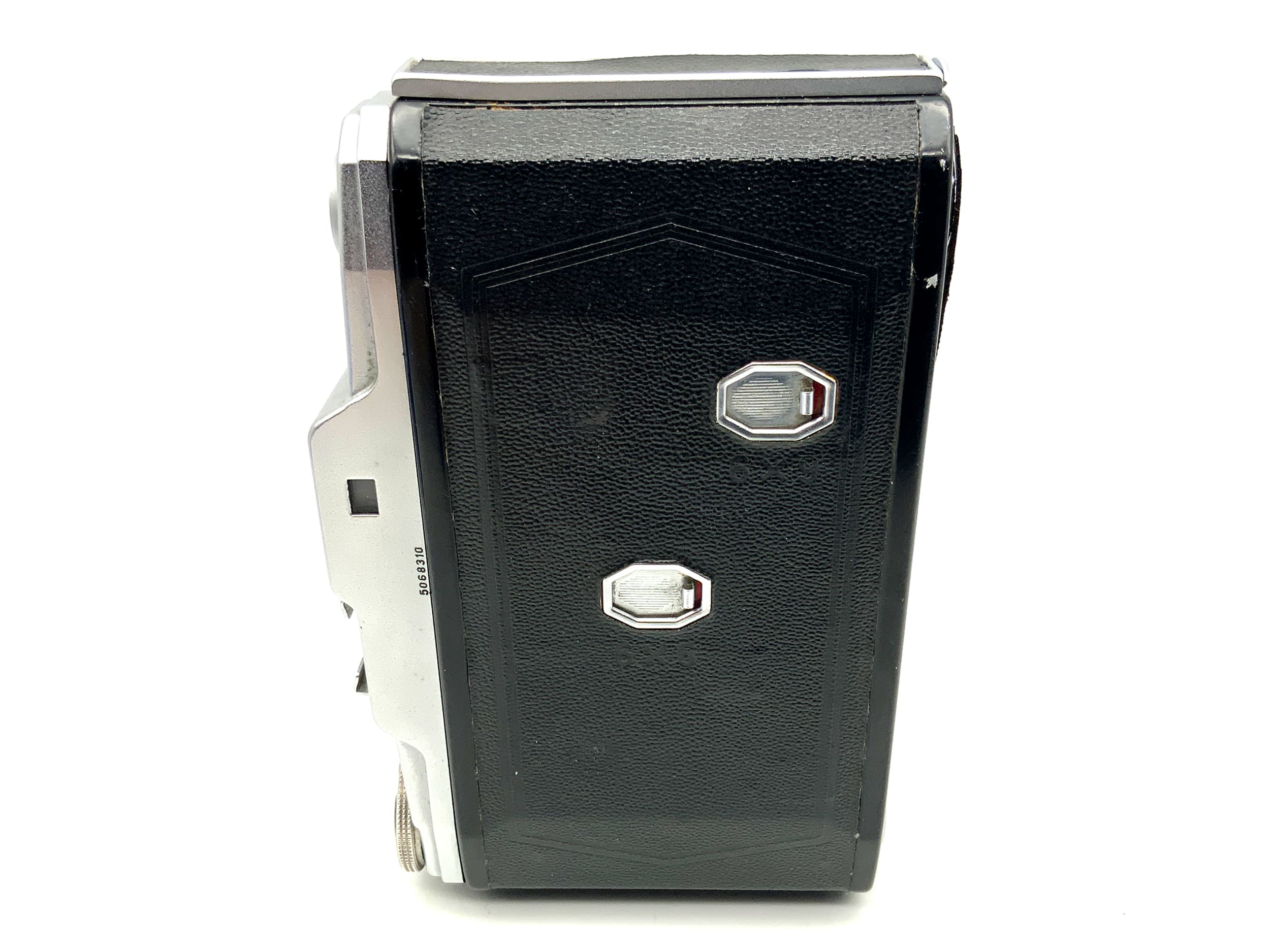 Pentacon Ercona II folding camera with Novar Anastigmat 1:4.5 110mm red V