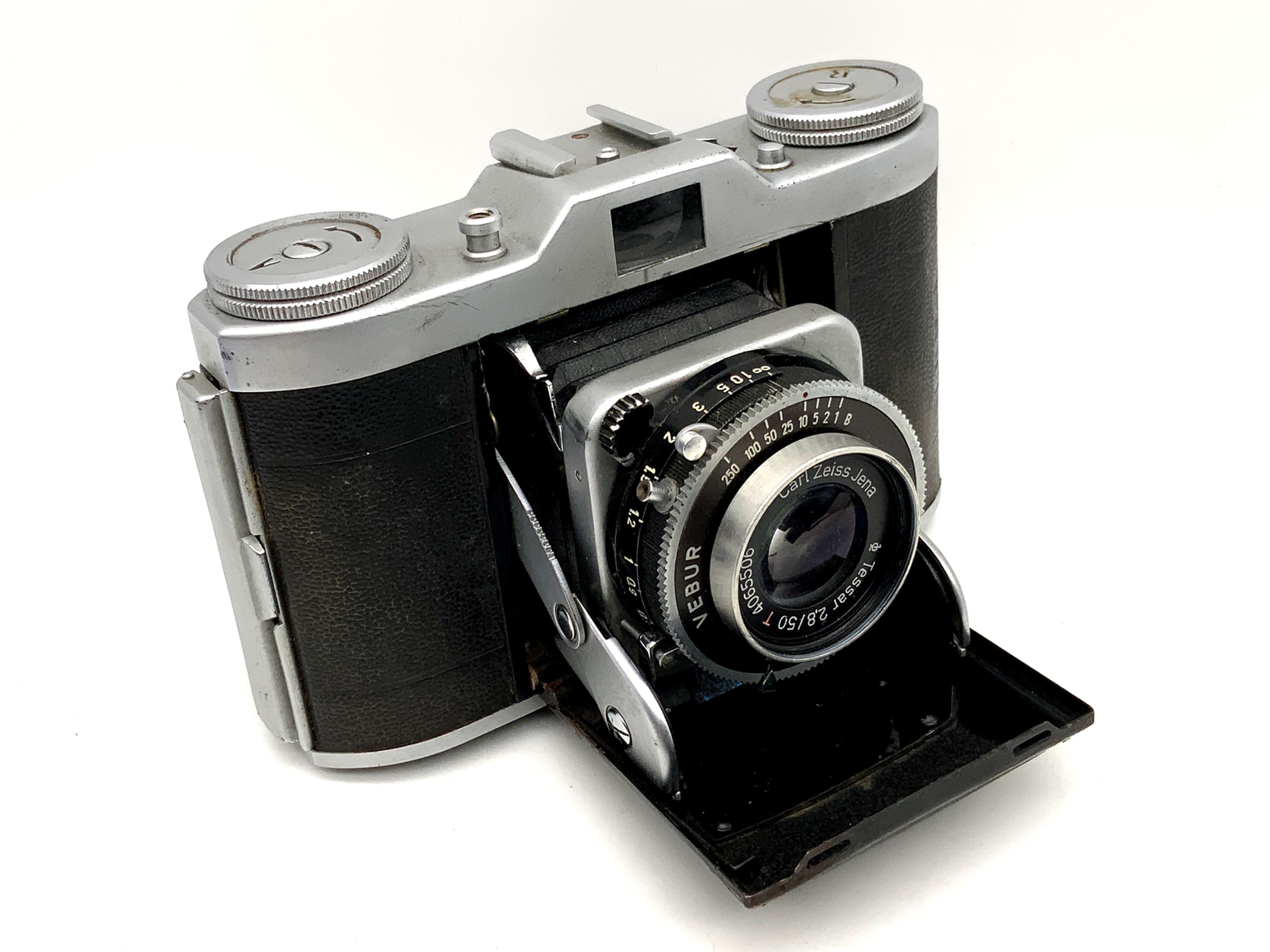 Balda Beltica folding camera with Carl Zeiss Tessar 1:2.8 50mm red T analog camera