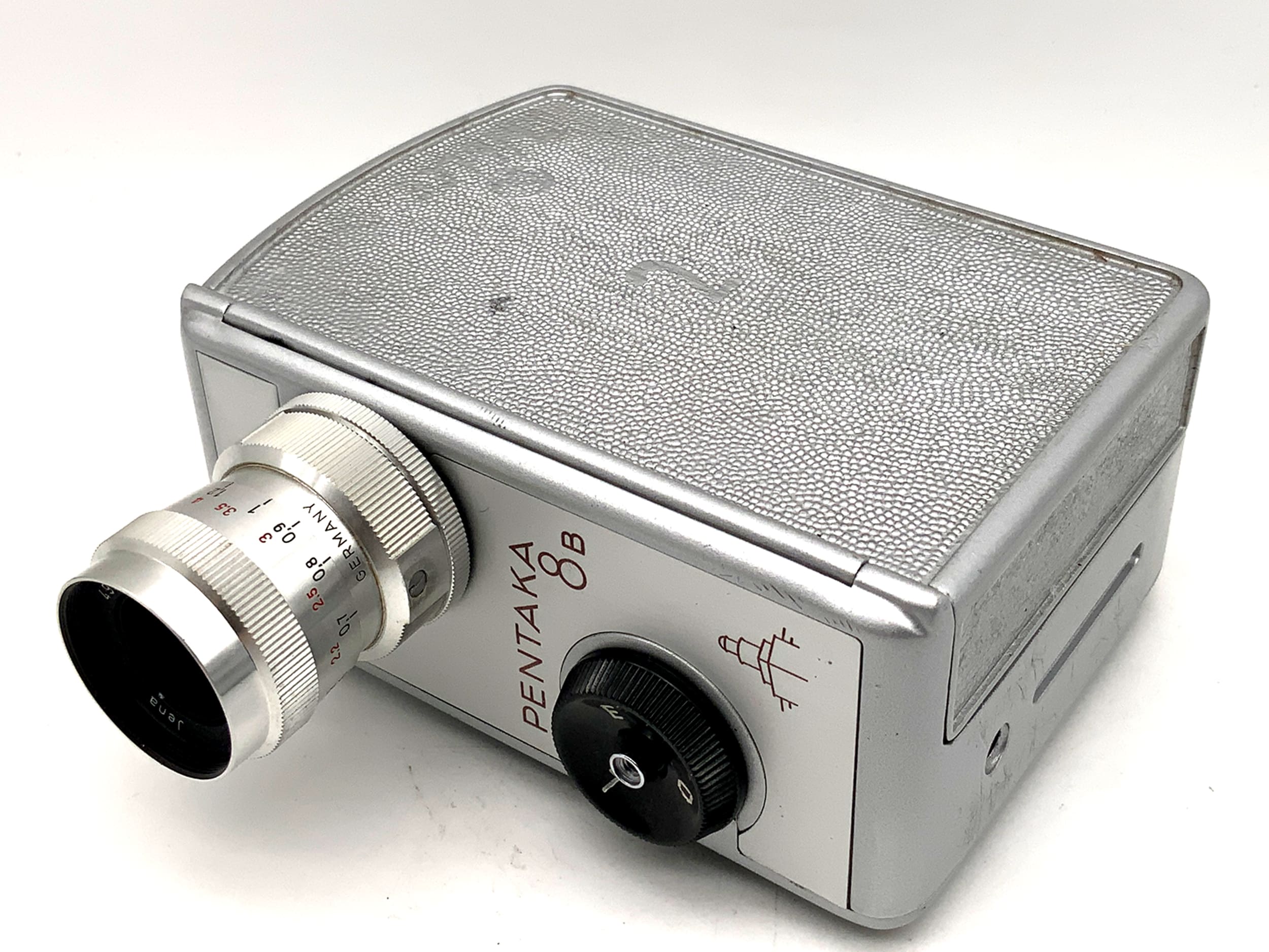 Pentacon Pentaka 8B movie camera with Carl Zeiss Sonnar 1:2.8/40mm double 8mm lens