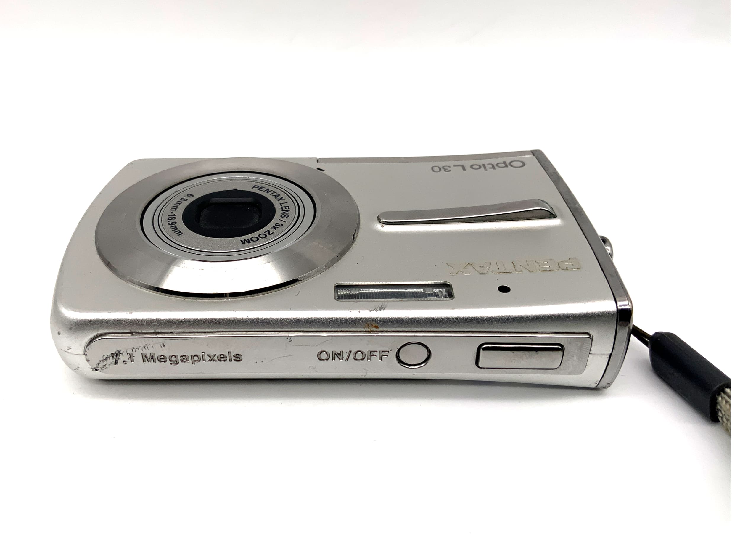 Pentax Optio L30 Digital Compact Camera with 6.3-18.9mm 7.1MP