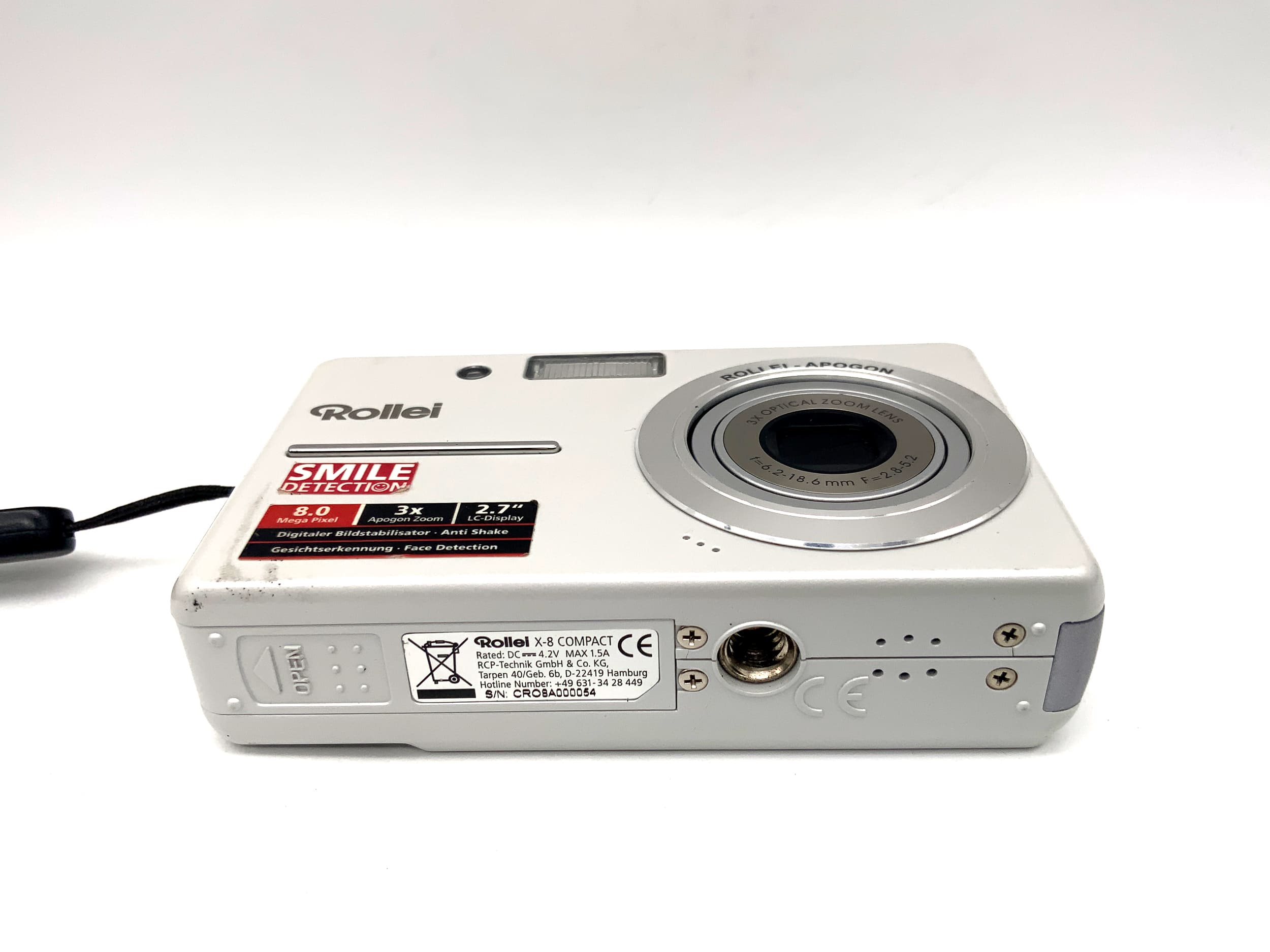 Rollei X-8 Compact Digital Compact Camera with Apogon 6.2-18.6mm 8MP lens