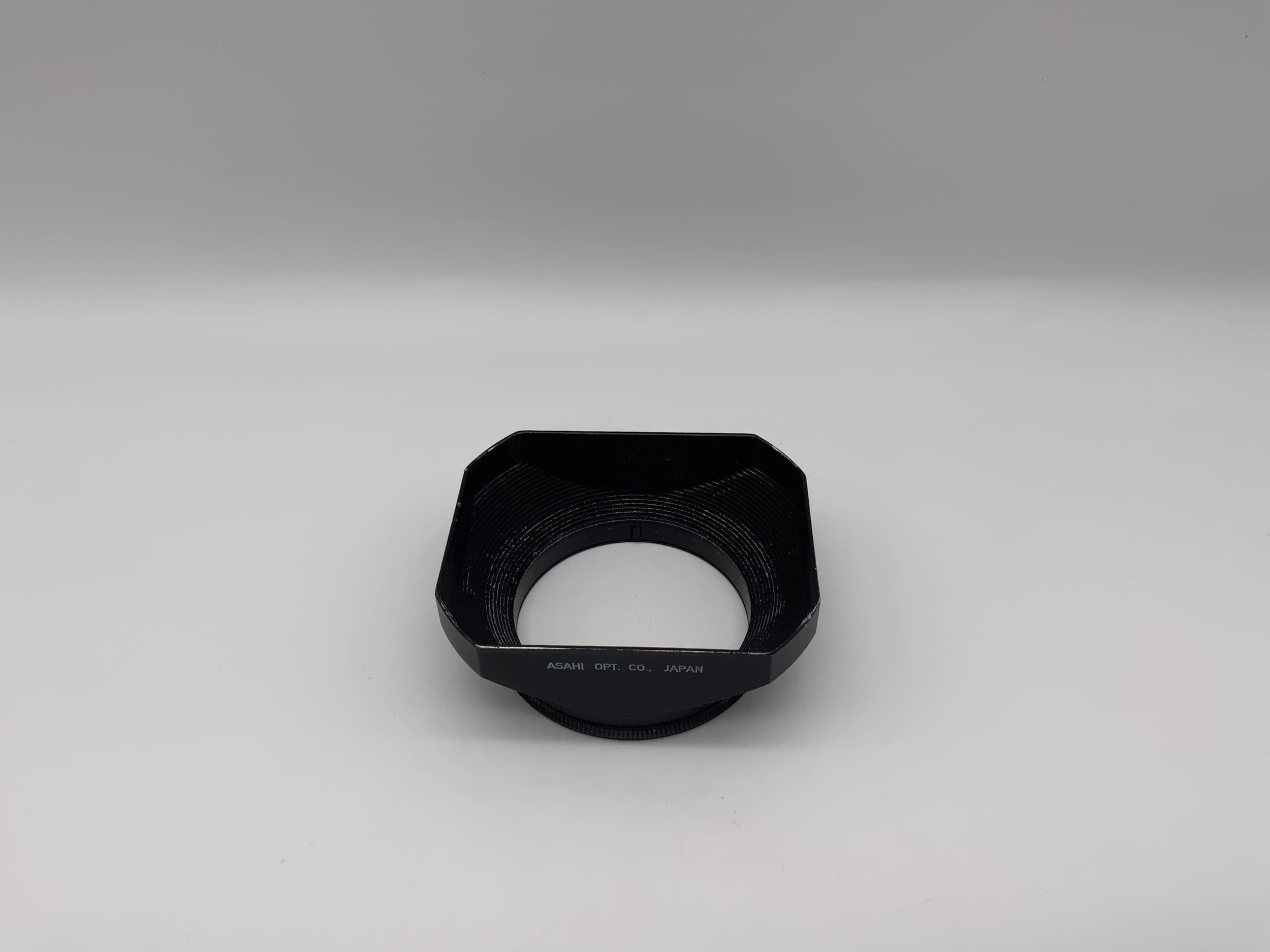 Asahi Pentax lens hood Takumar 1:3.5 28mm metal lens hood sunshade