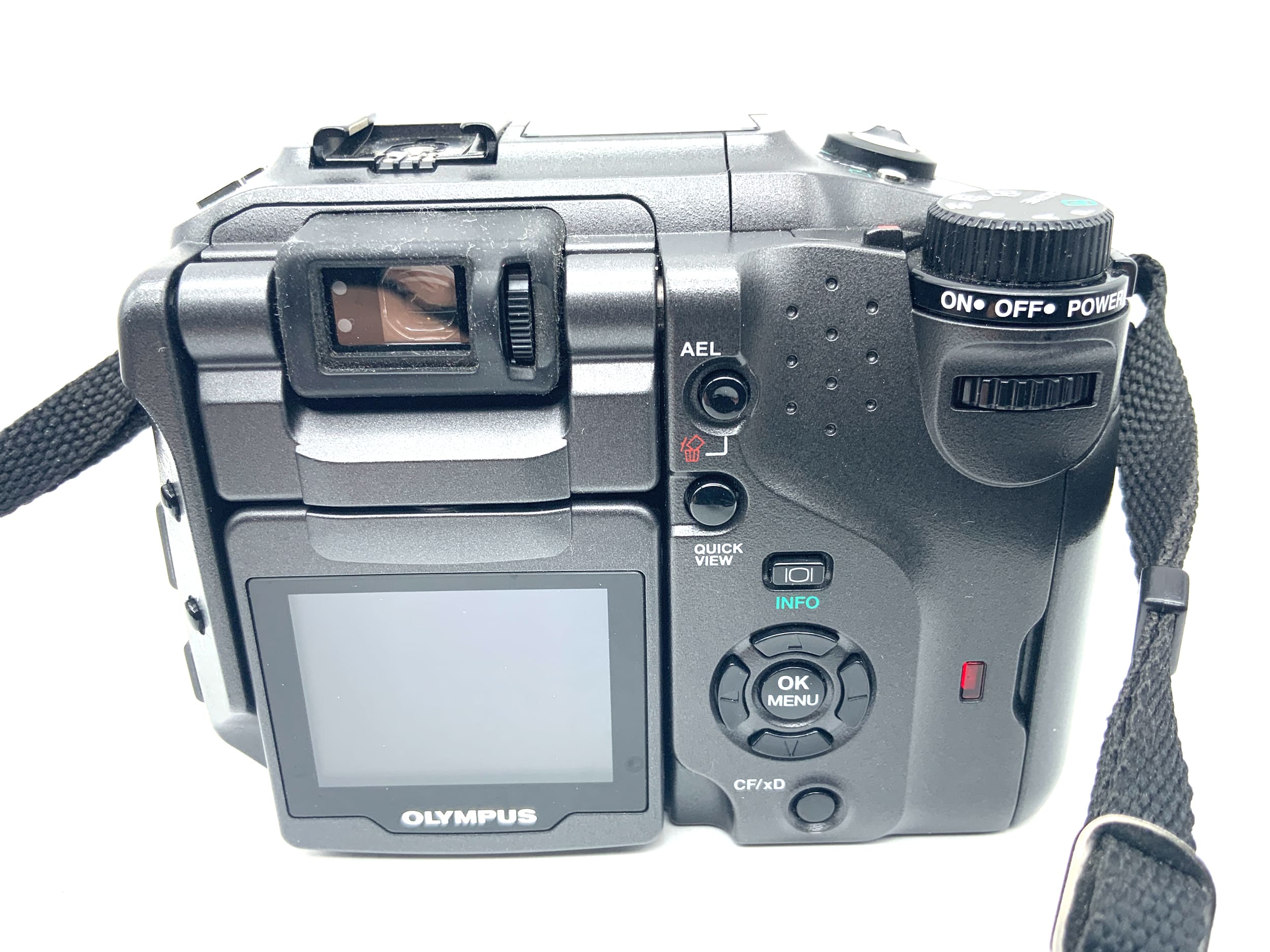 Olympus Camedia C-7070 Wide Zoom Digital Camera with 5.7-22.9mm 1:2.8-4.8 lens