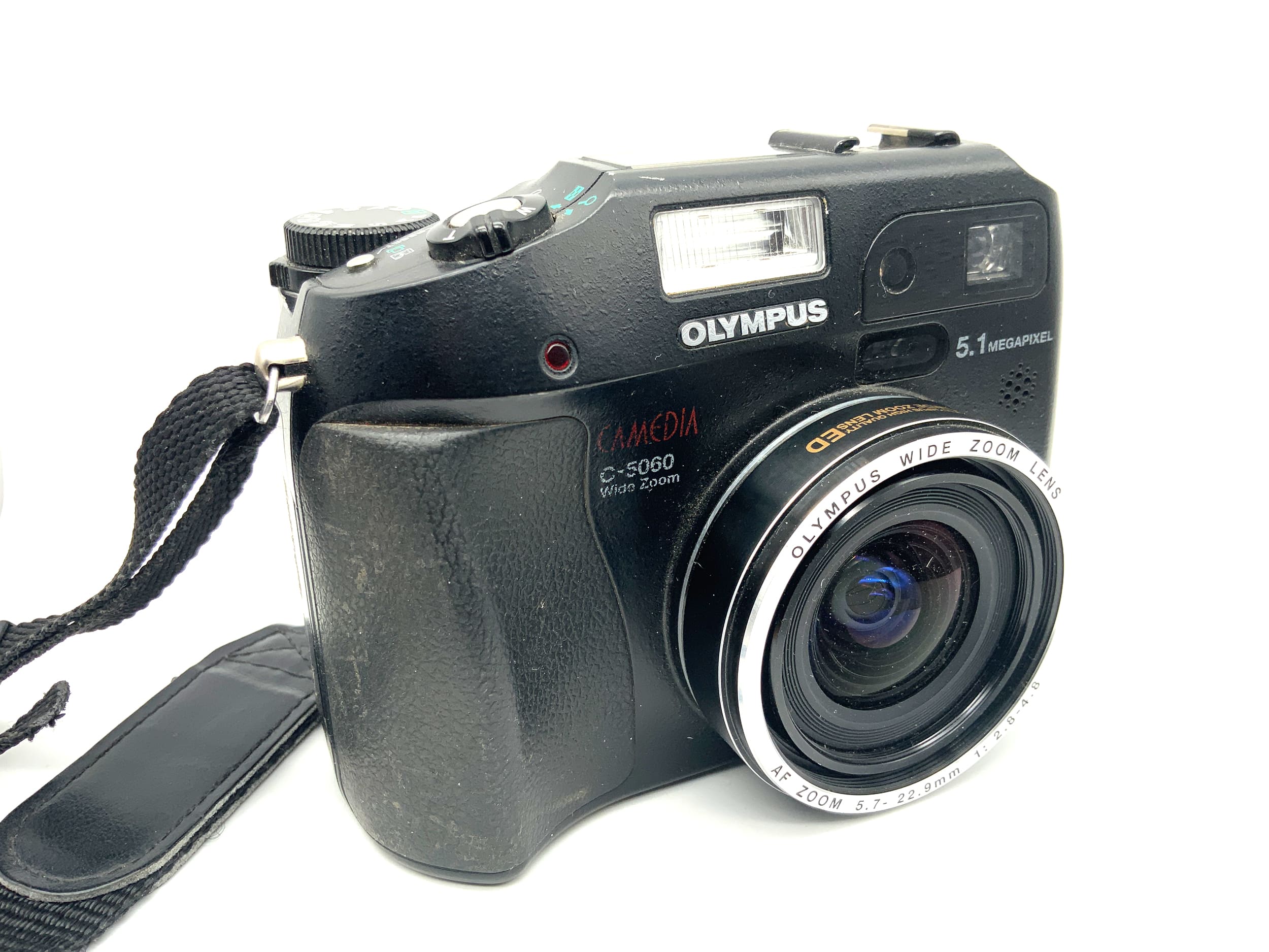 Olympus Camedia C-5060 Wide Zoom Digital Camera with 5.7-22.9mm 1:2.8-4.8 lens
